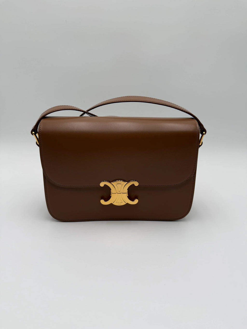 Celine Borsa Triomphe Classique in Pelle Lucida Color Cuoio - Mercatino di Ninni