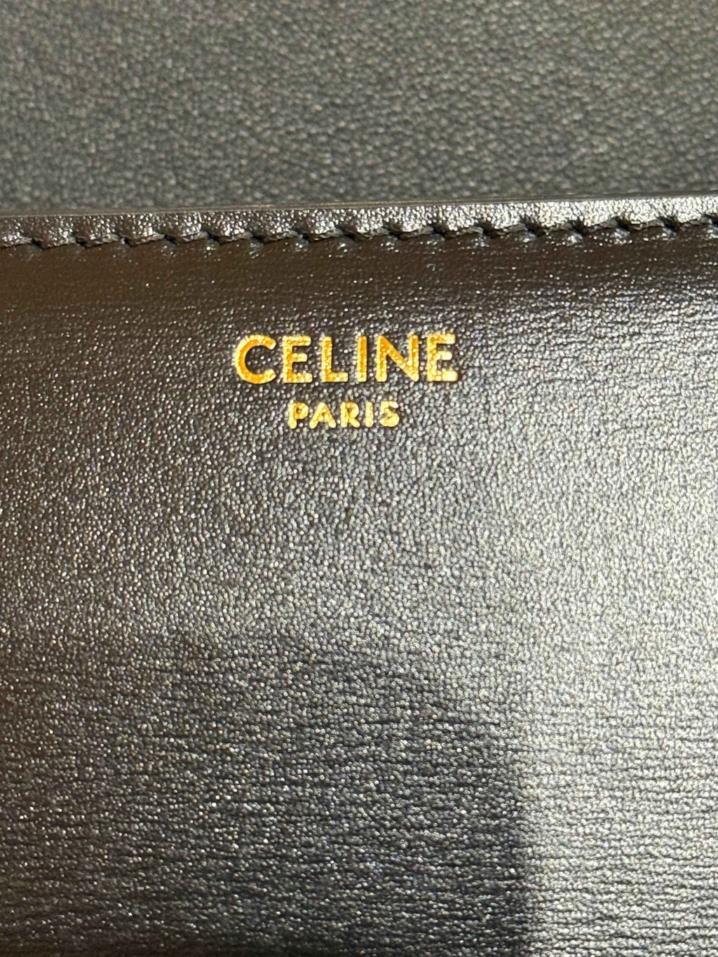 Celine Borsa Triomphe Teen in Pelle di Vitello Lucida Nera