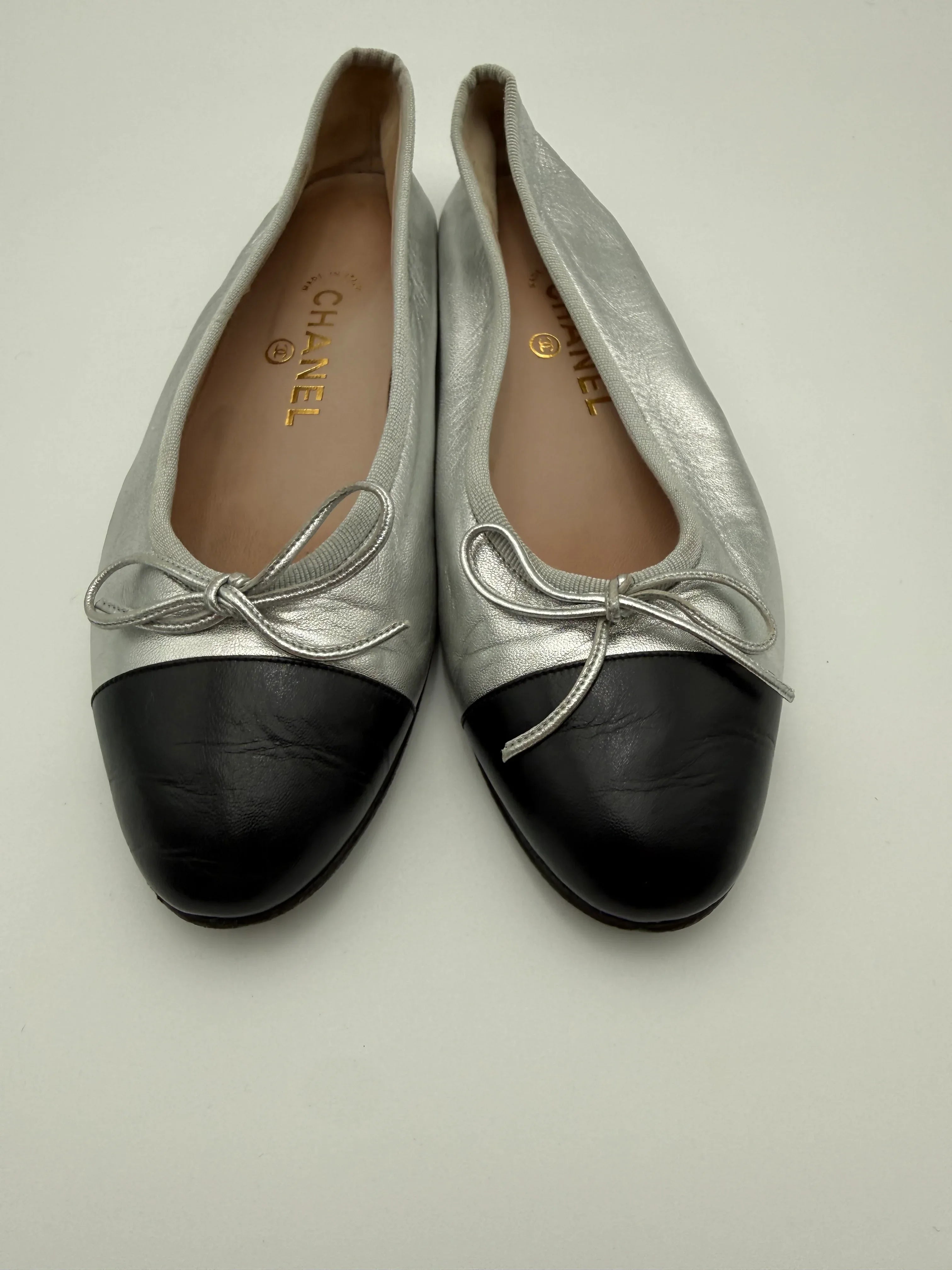 Chanel-Ballerine-Vintage-Bicolore-Argento-e-Nere-Mercatino-di-Ninni-71538998509917 - Mercatino di Ninni