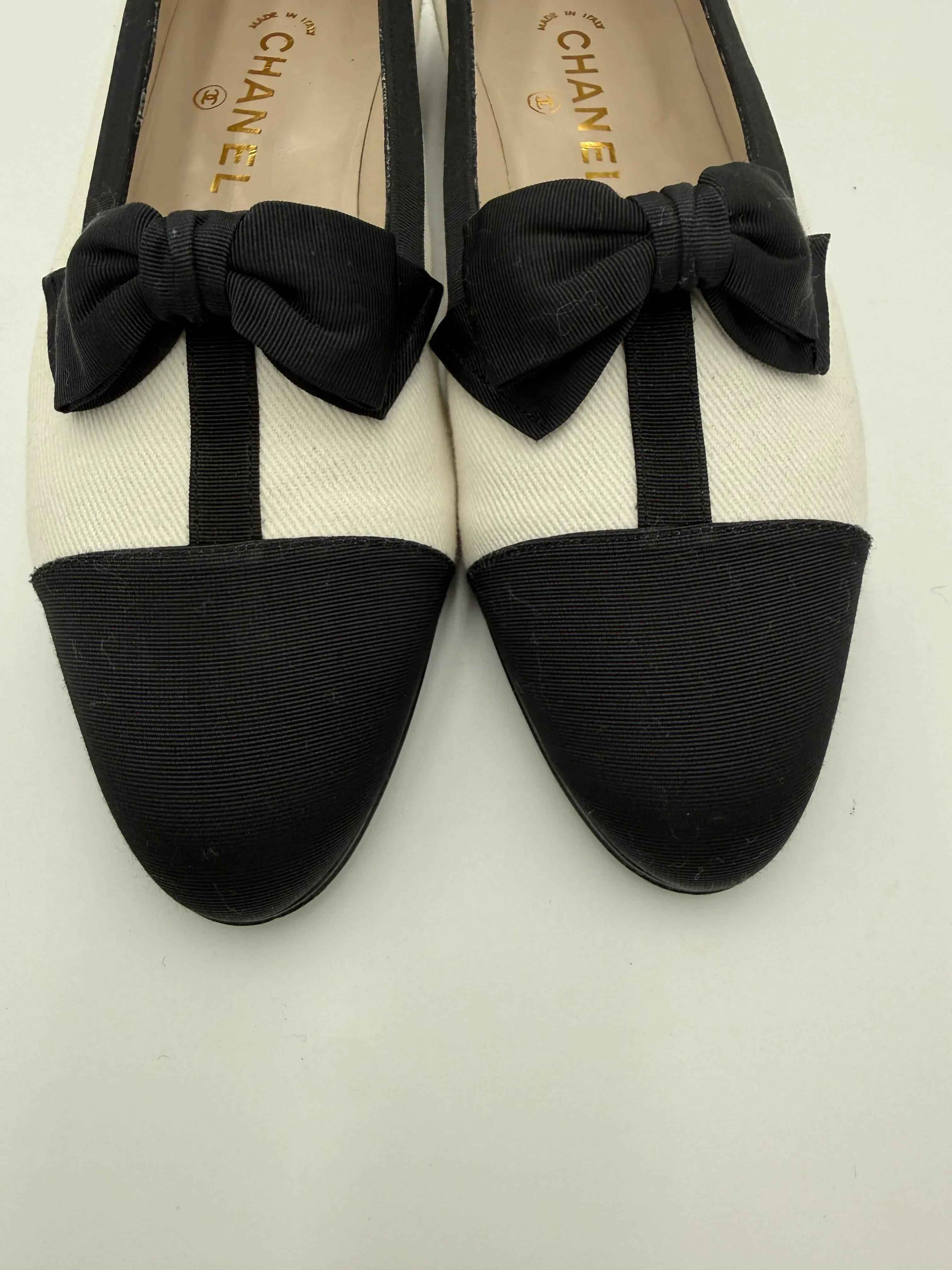Chanel Ballerine Vintage in tessuto Bicolore Bianco e Nero