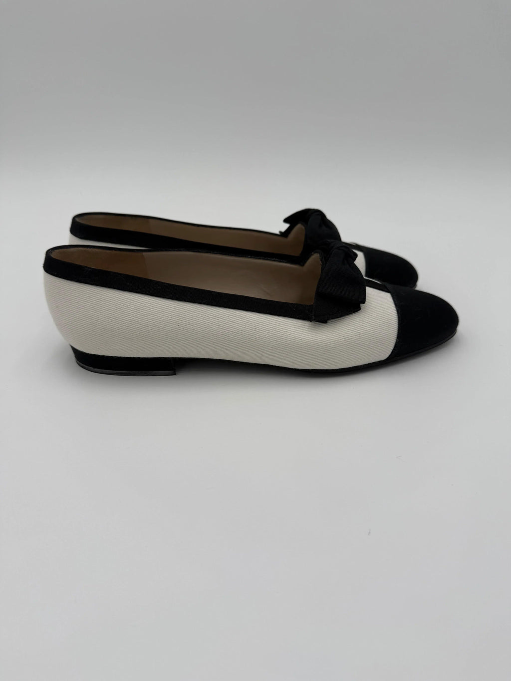 Chanel Ballerine Vintage in tessuto Bicolore Bianco e Nero - Mercatino di Ninni
