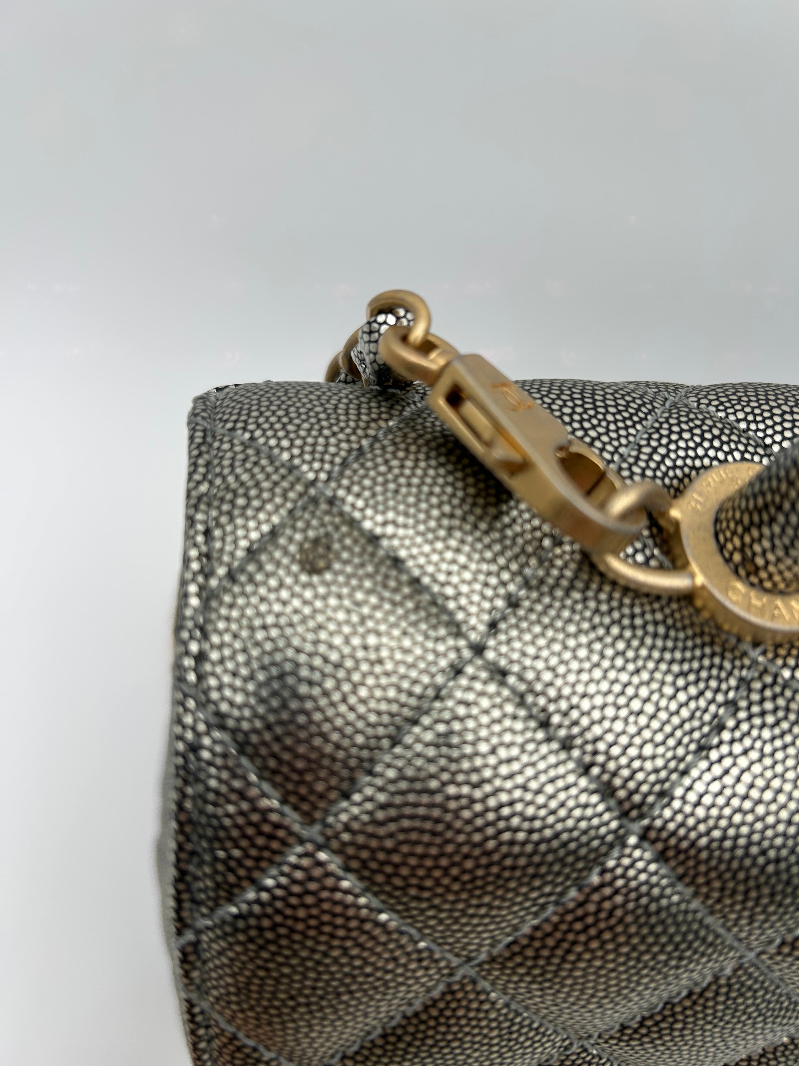 Chanel Borsa Coco Handle in Pelle Argento Chanel
