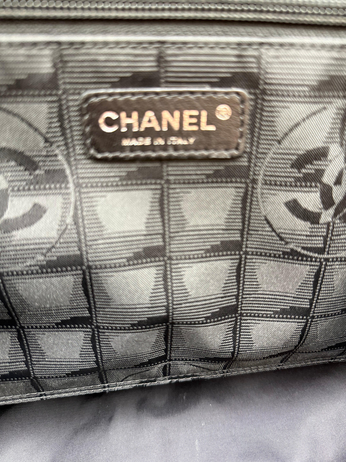 Chanel Borsa Tote Vintage in Tela e Pelle Nera - Mercatino di Ninni