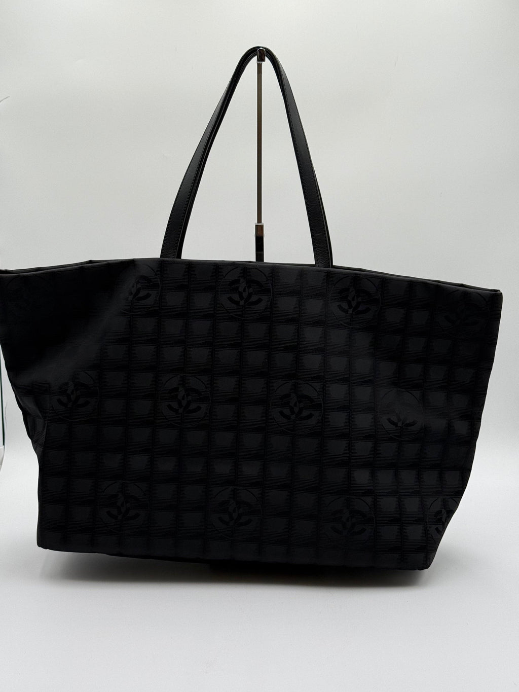 Chanel Borsa Tote Vintage in Tela e Pelle Nera - Mercatino di Ninni