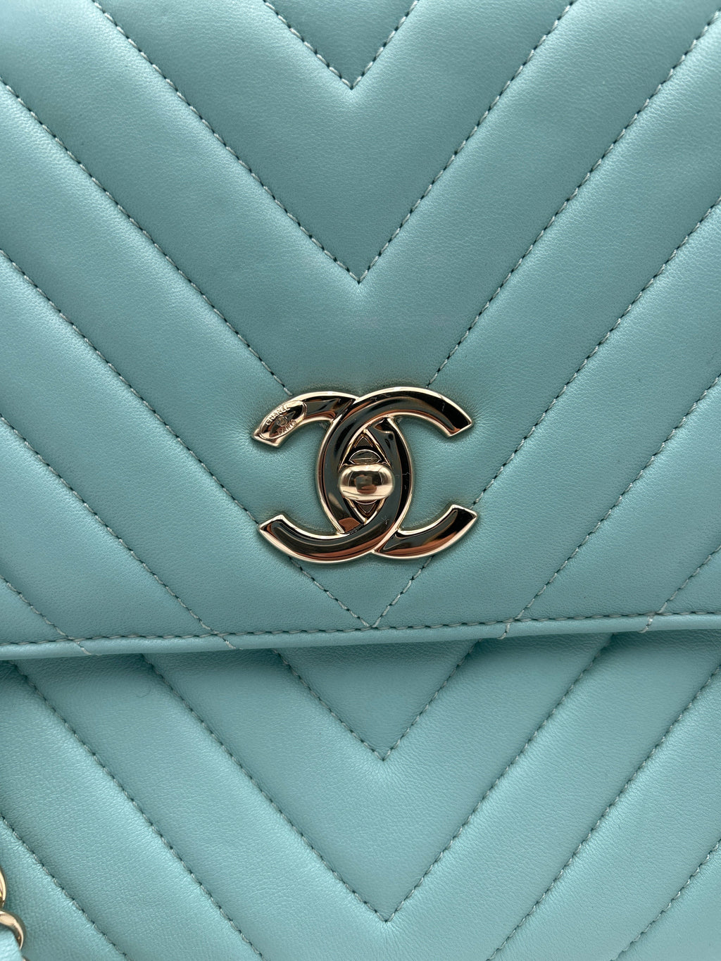 Chanel Coco Handle Borsa in Pelle di Agnello Celeste Chanel