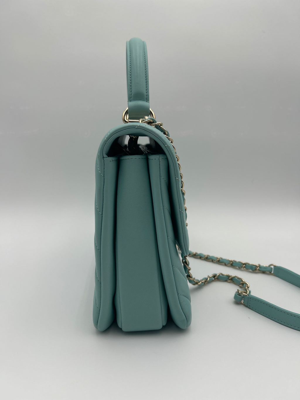 Chanel Coco Handle Borsa in Pelle di Agnello Celeste Chanel