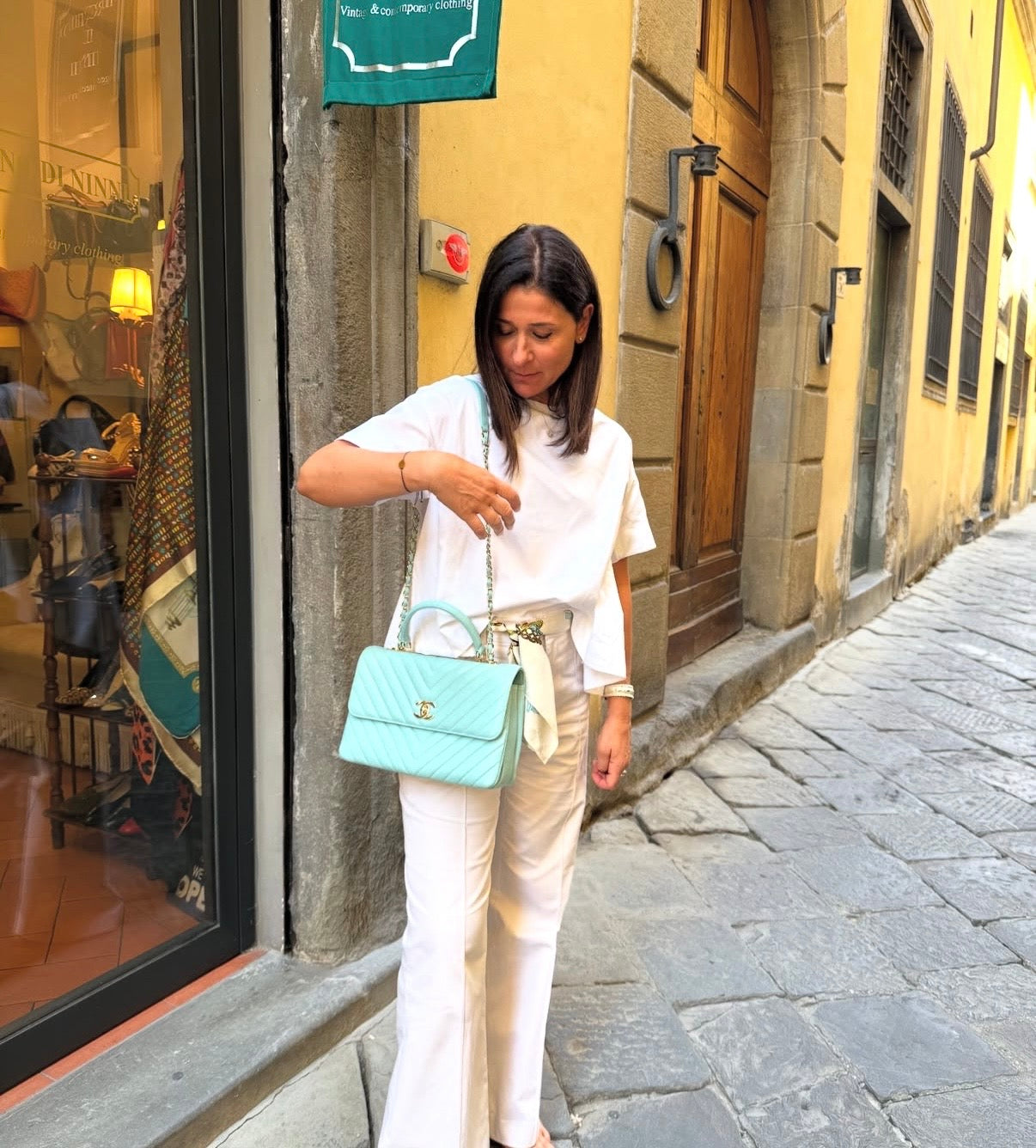 Chanel Coco Handle Borsa in Pelle di Agnello Celeste Chanel