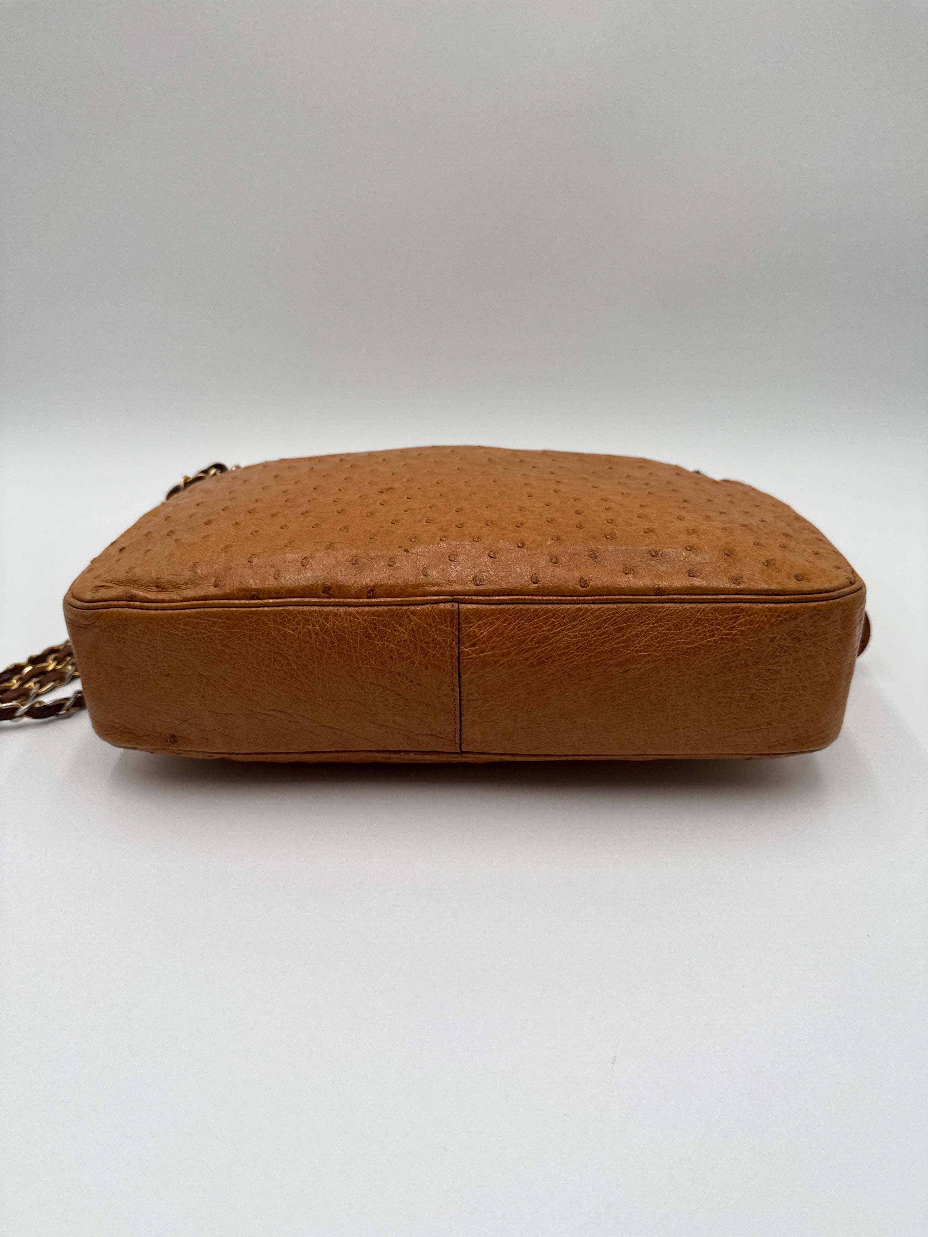 Chanel Vintage in Pelle di Struzzo Marrone Chanel