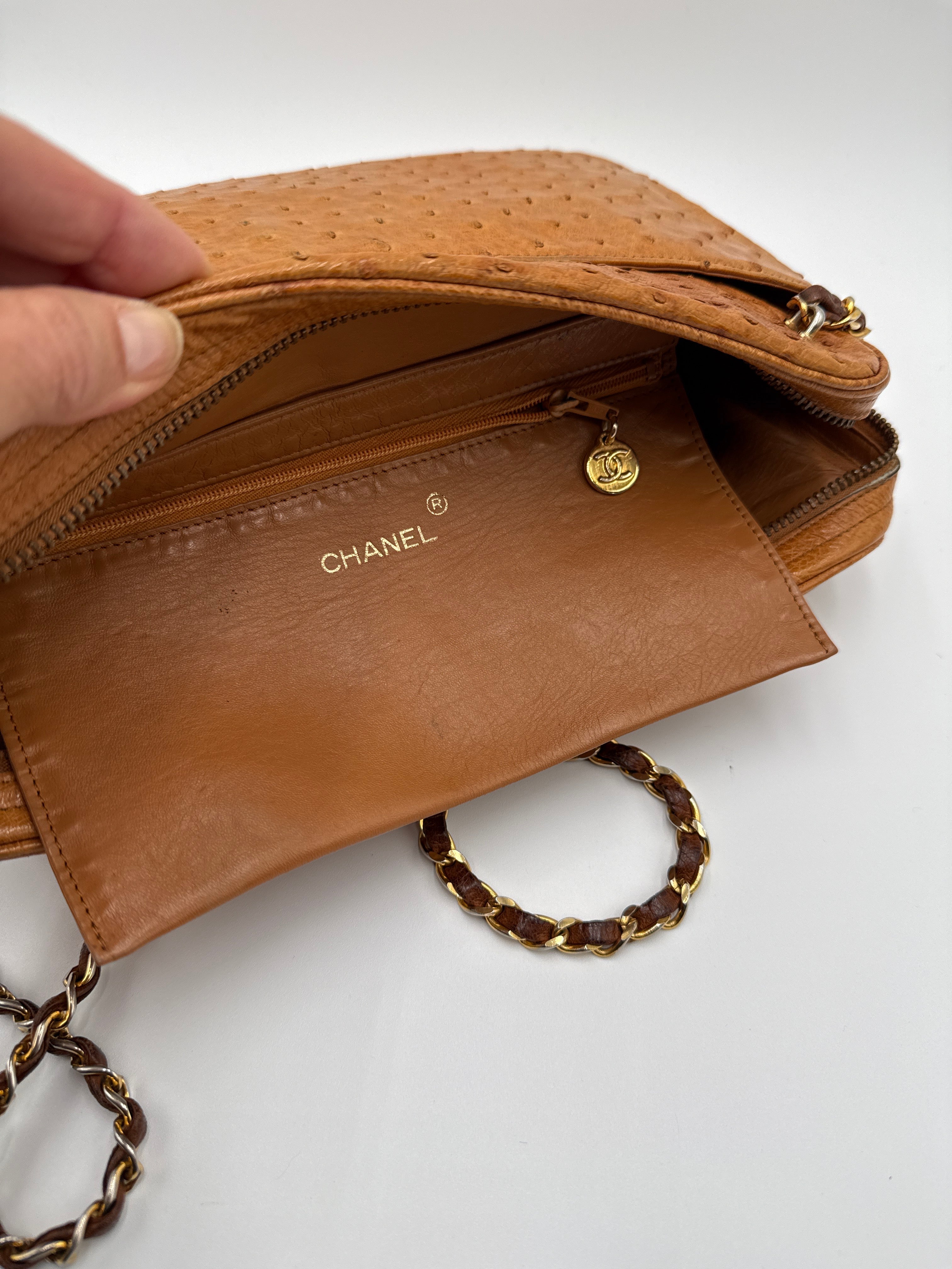 Chanel Vintage in Pelle di Struzzo Marrone Chanel