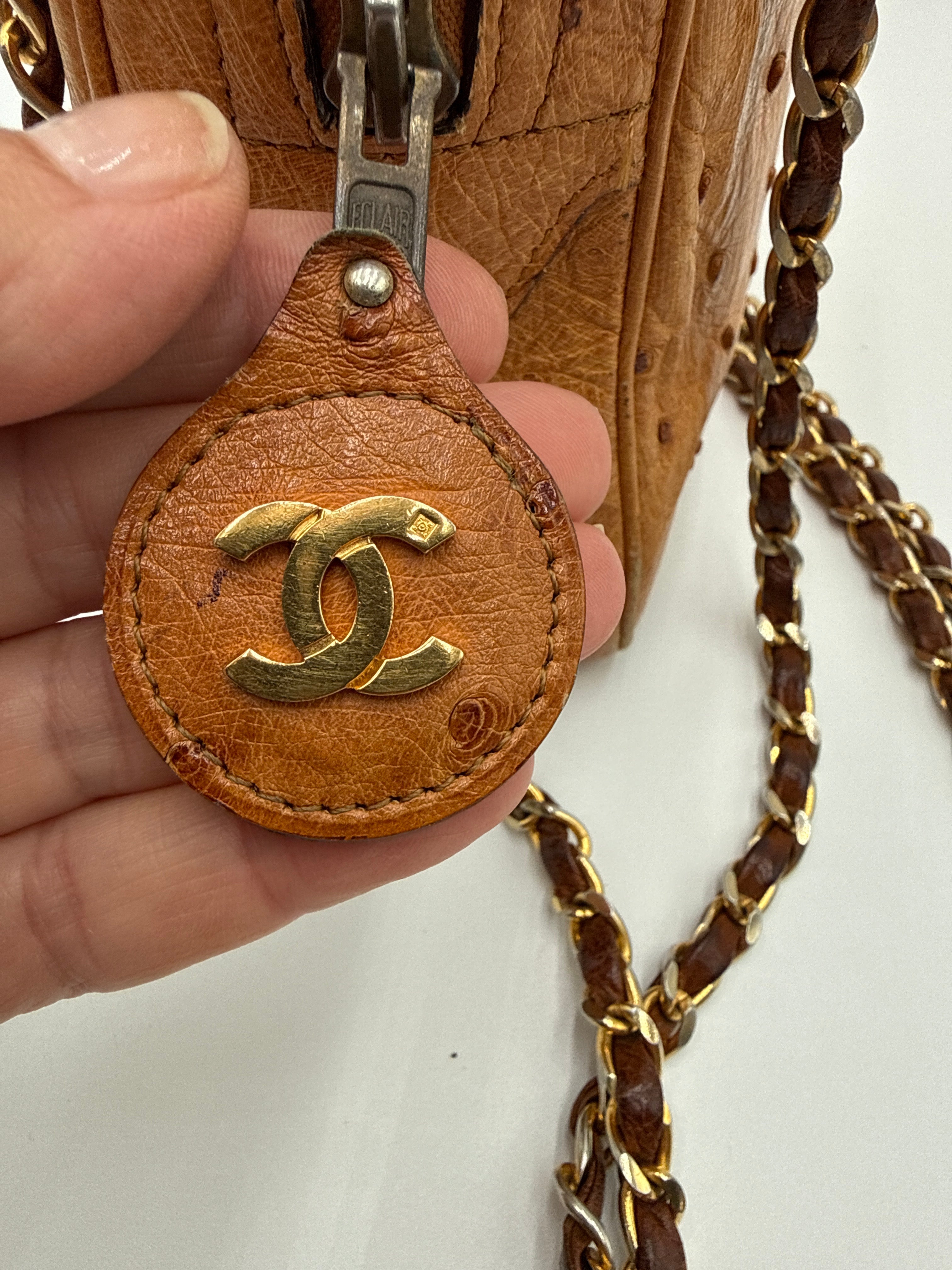 Chanel Vintage in Pelle di Struzzo Marrone Chanel