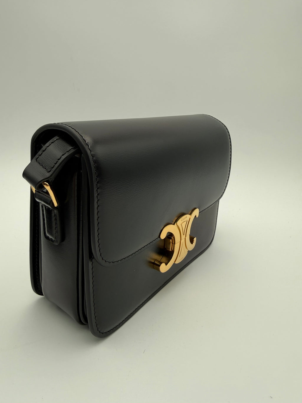 Celine Triomphe Teen Nera in Pelle di Vitello lucida