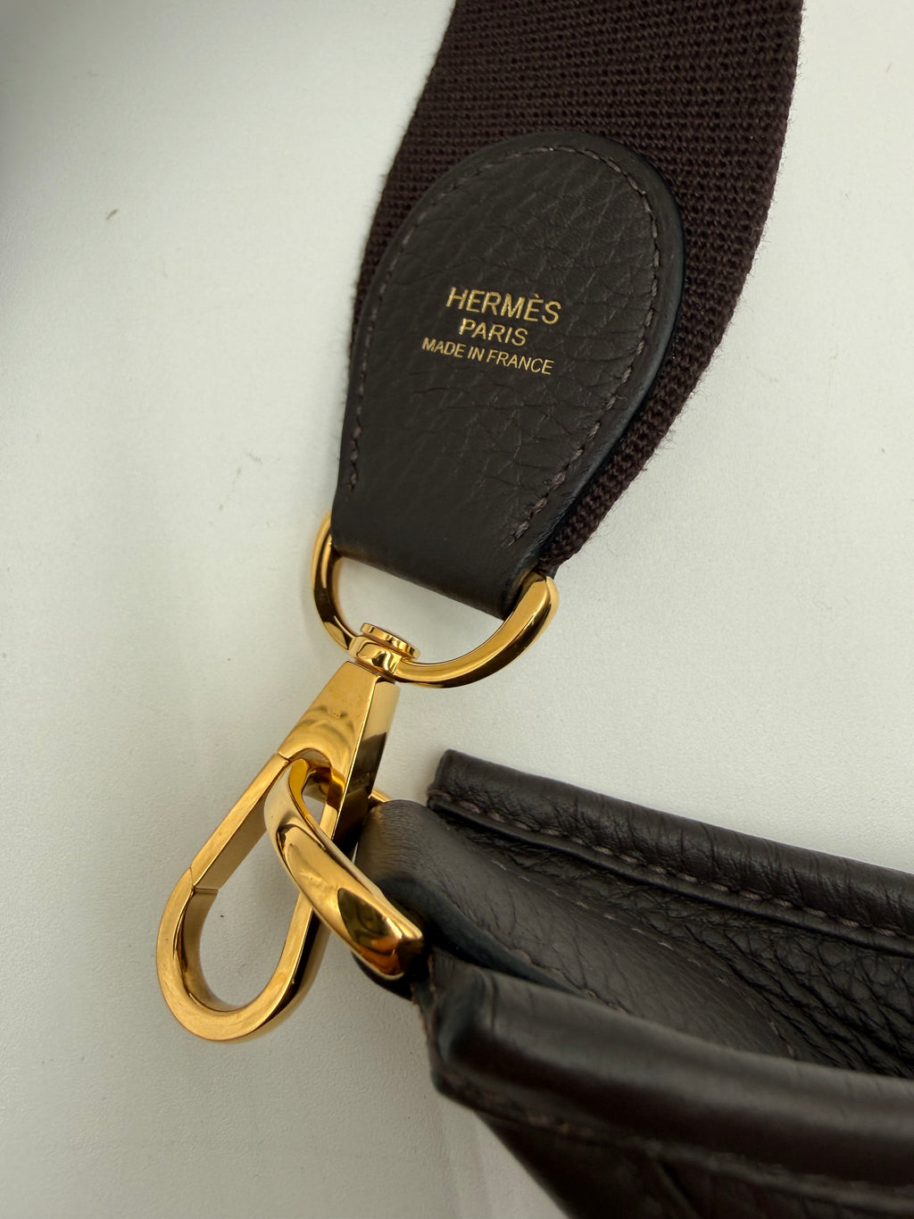 Evelyne Hermès III 29 in Pelle Taurillon Testa di Moro