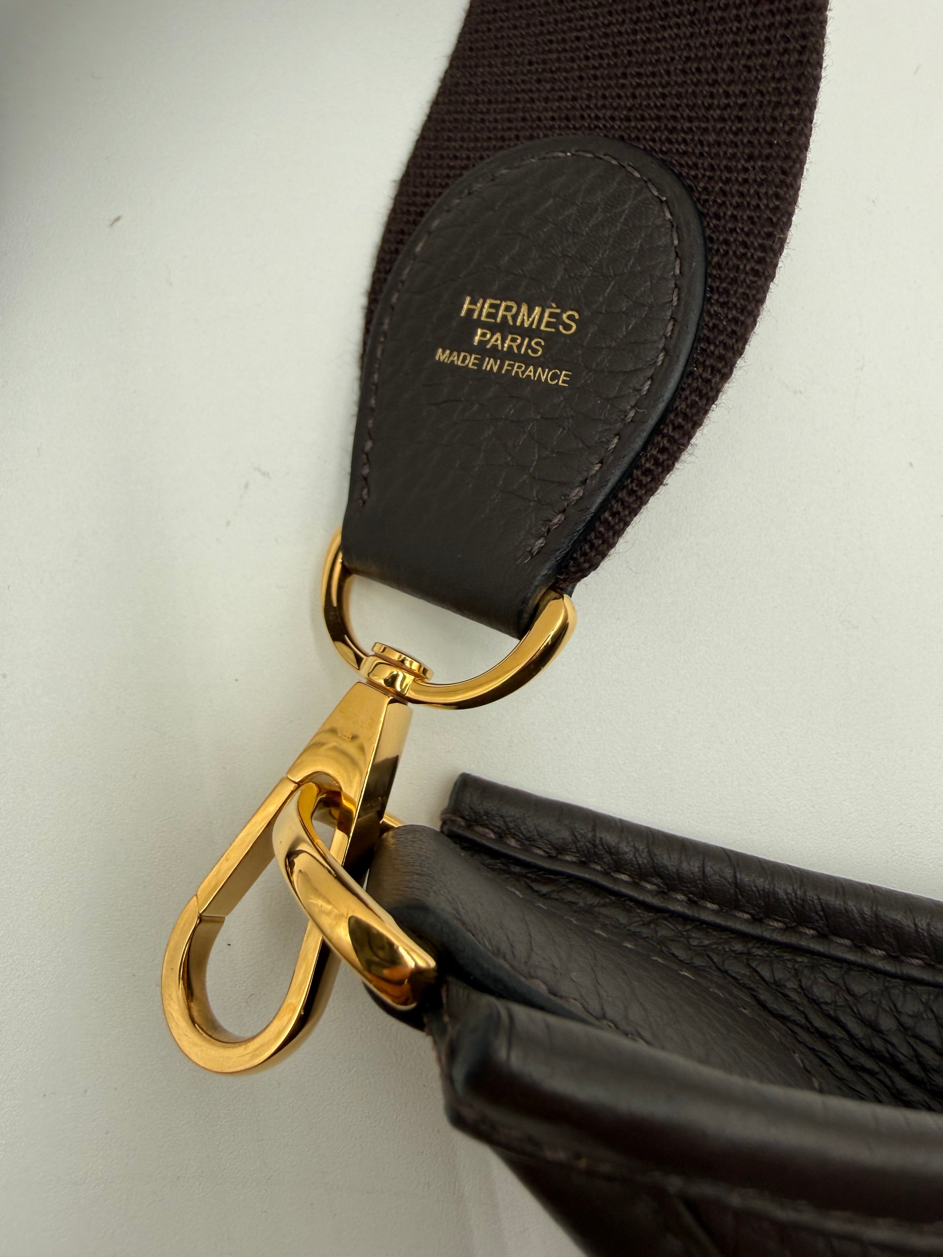 Evelyne Hermès III 29 in Pelle Taurillon Testa di Moro