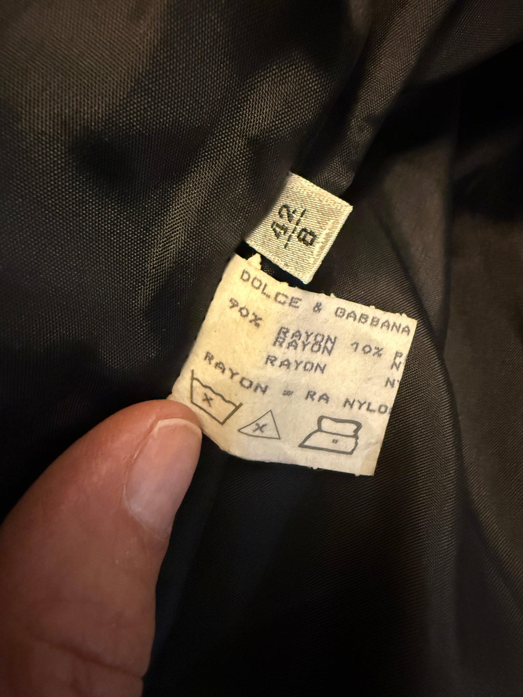 Dolce e Gabbana Abito Midi Deco Vintage con Frange Nero - Mercatino di Ninni