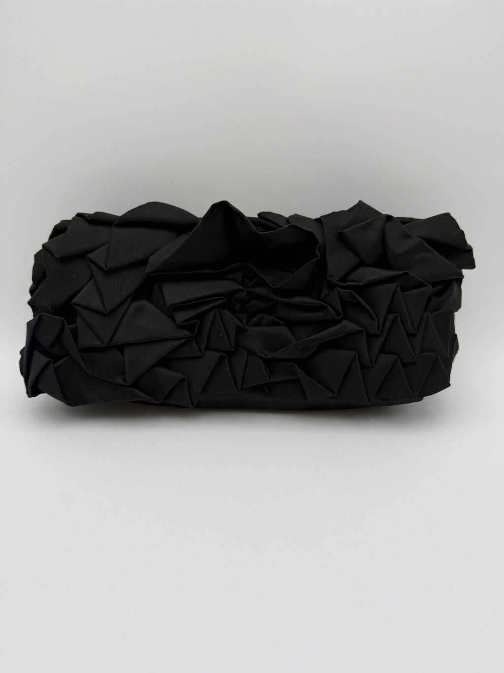 Dries Van Noten Pochette in Tessuto Tecnico Plissettato Nero - Mercatino di Ninni