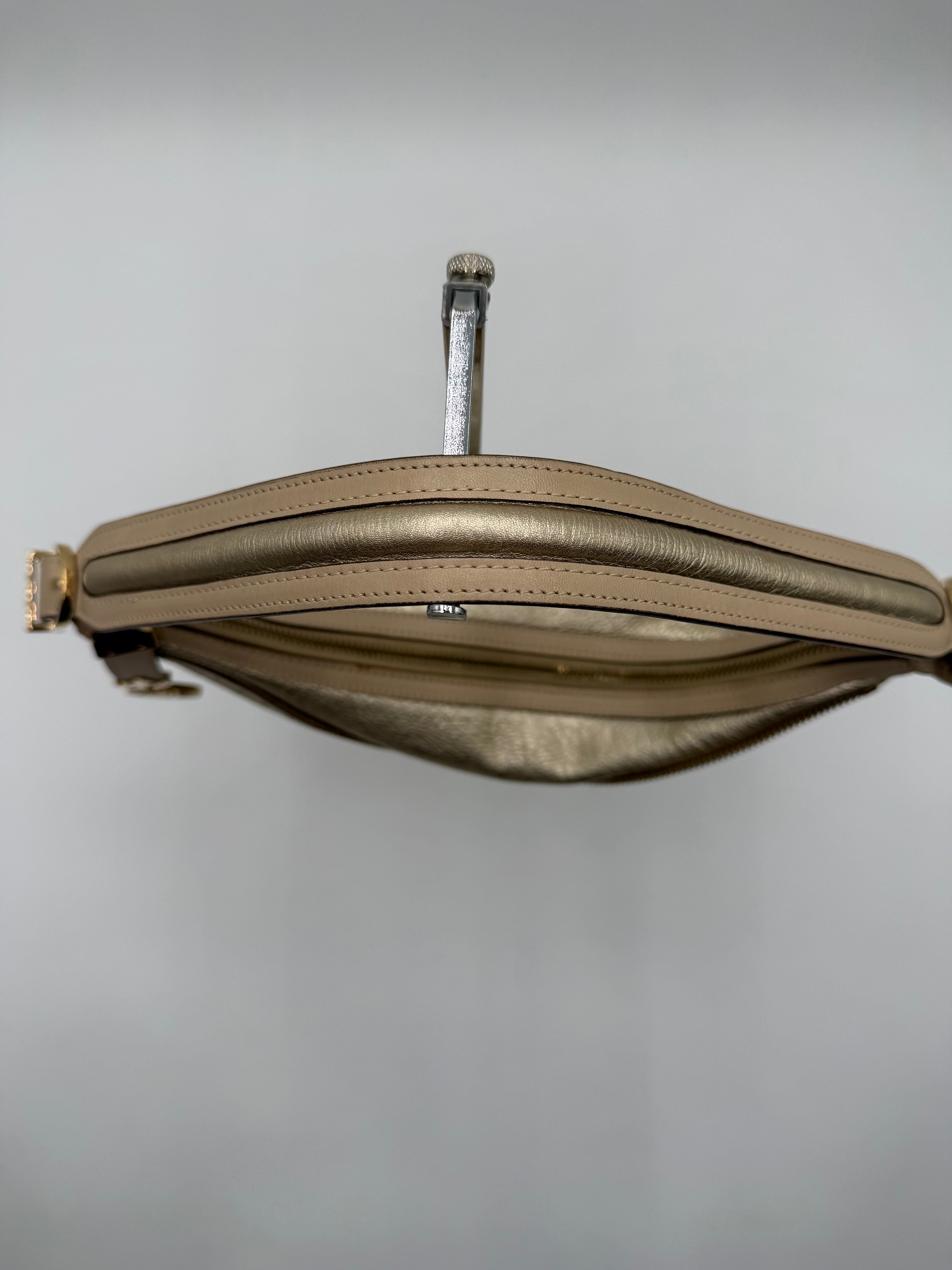 Versace Borsa Vintage  Repeat in Pelle oro Metallizzata