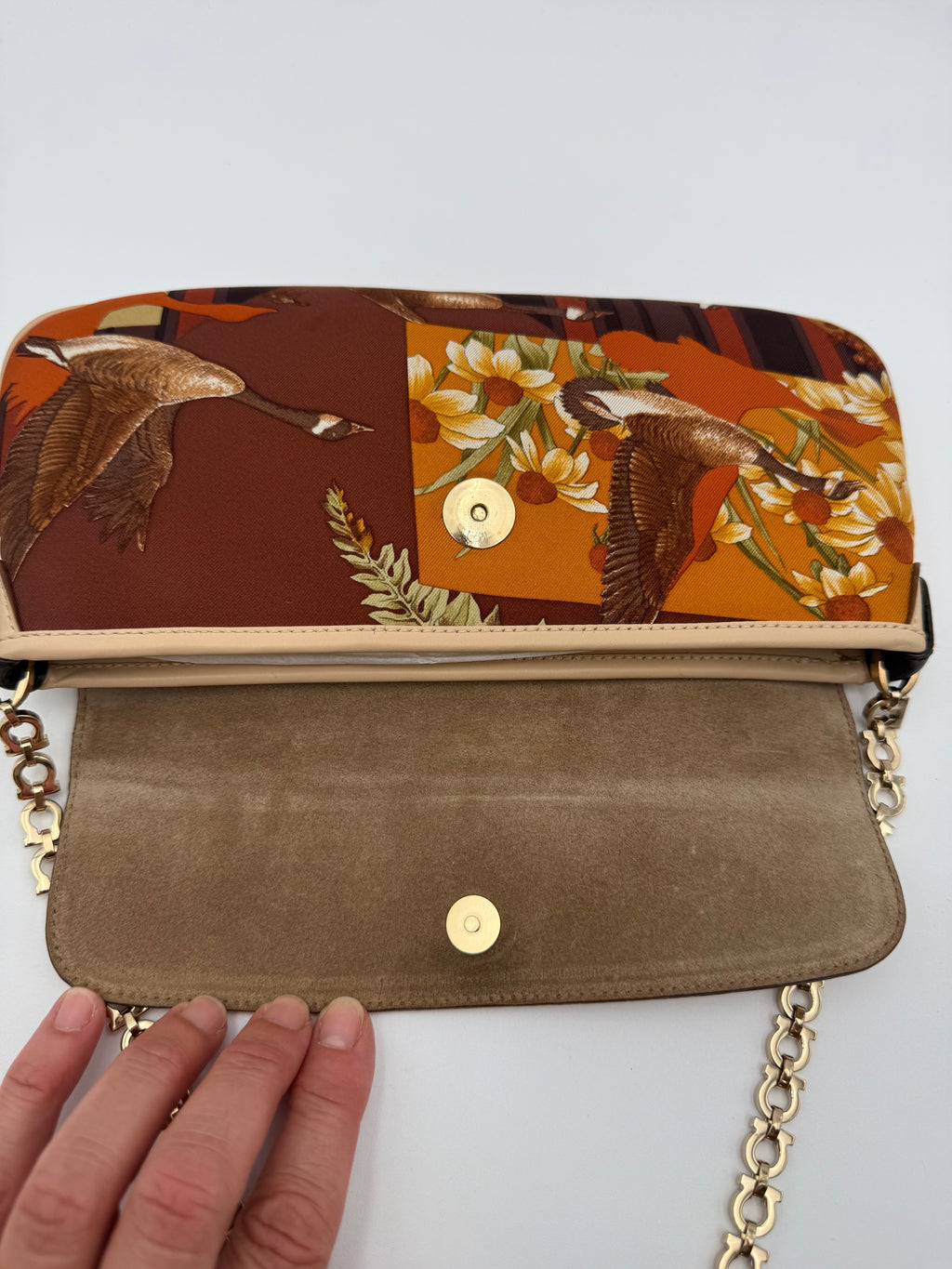 Salvatore Ferragamo borsa a spalla in seta con Stampa Fluviale e dettagli in pelle Vintage