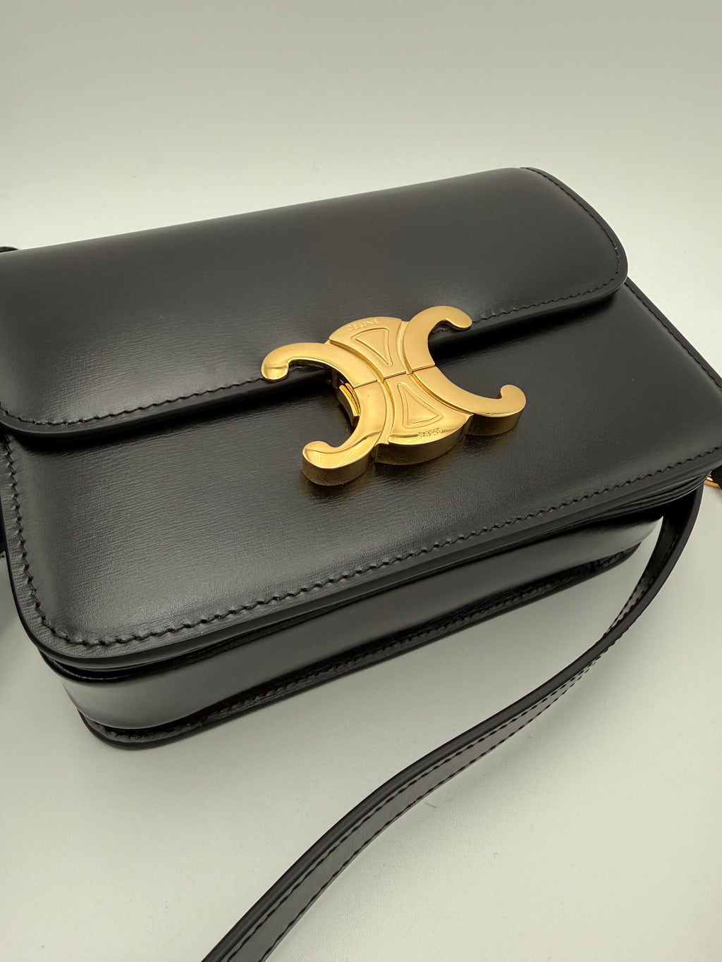 Celine Triomphe Teen Nera in Pelle di Vitello lucida