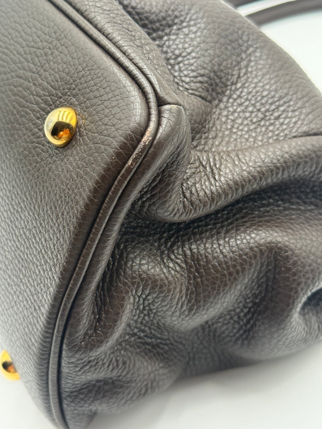 Borsa Tote Prada in pelle di Vitello Martellata Marrone