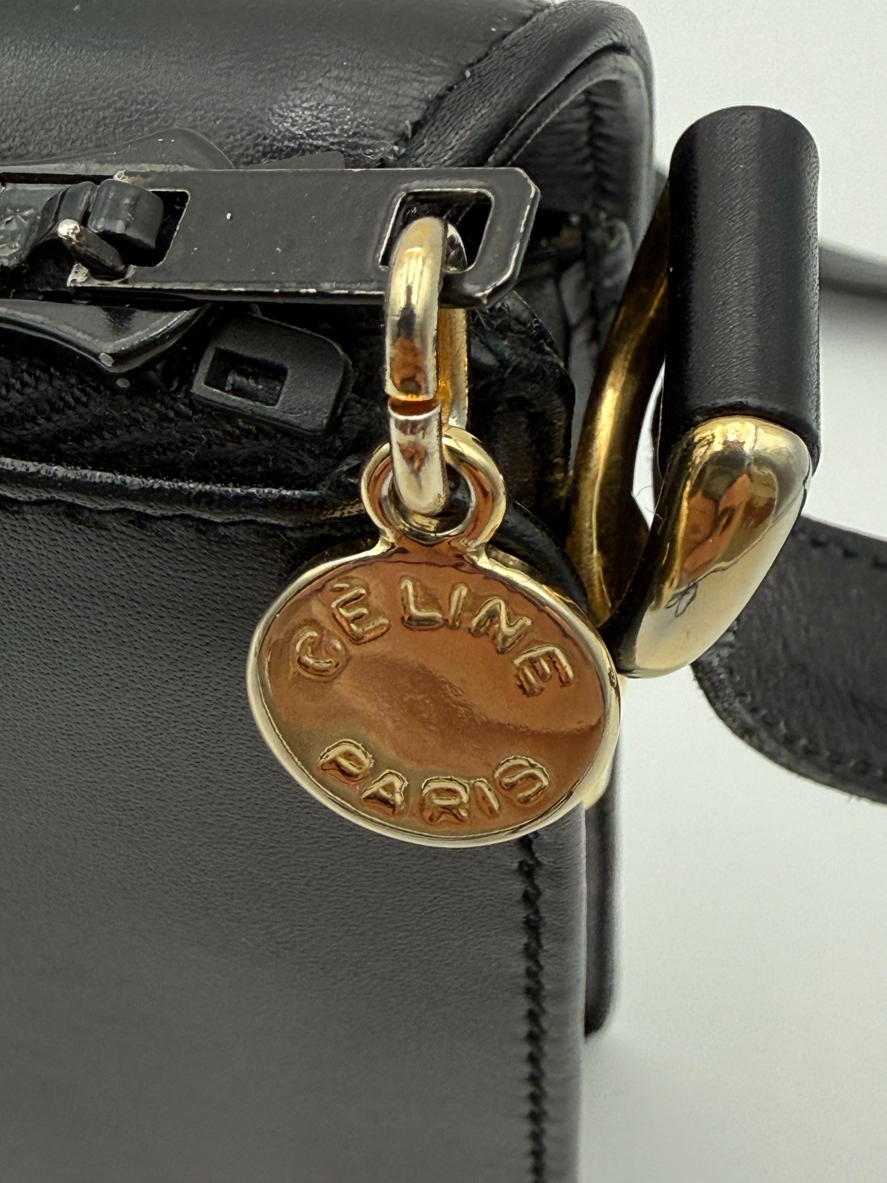 Céline - Borsa a Tracolla Vintage in Pelle Nera con Logo Triomphe