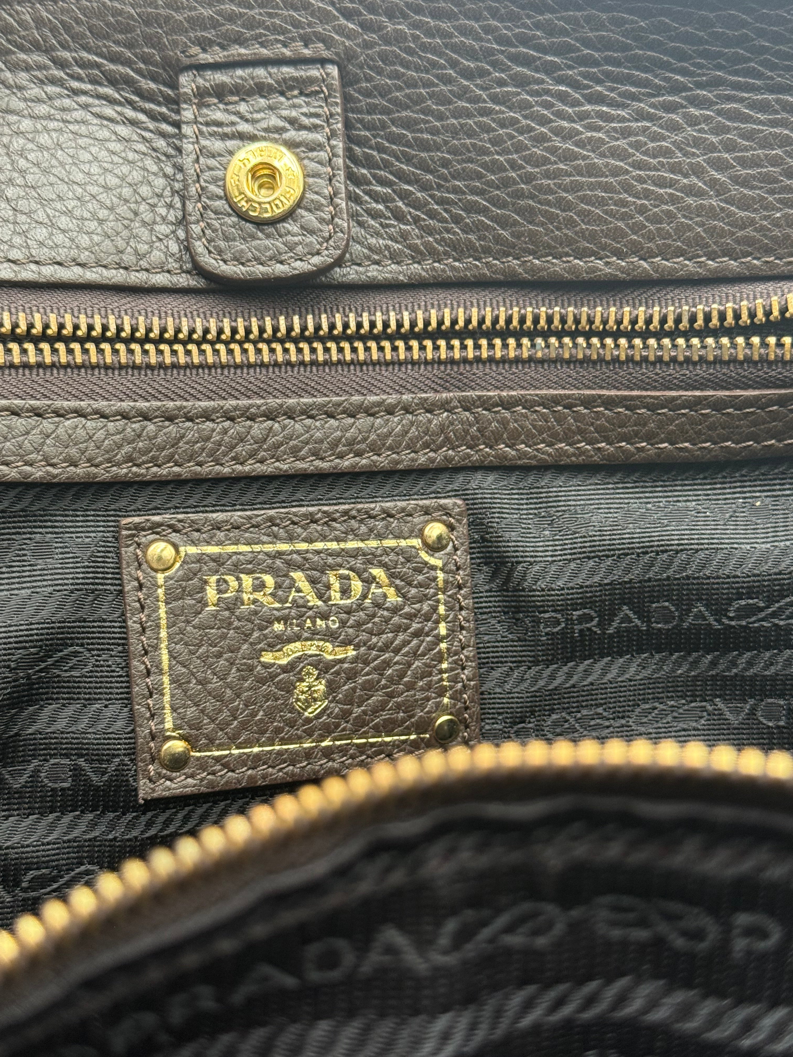 Borsa Tote Prada in pelle di Vitello Martellata Marrone