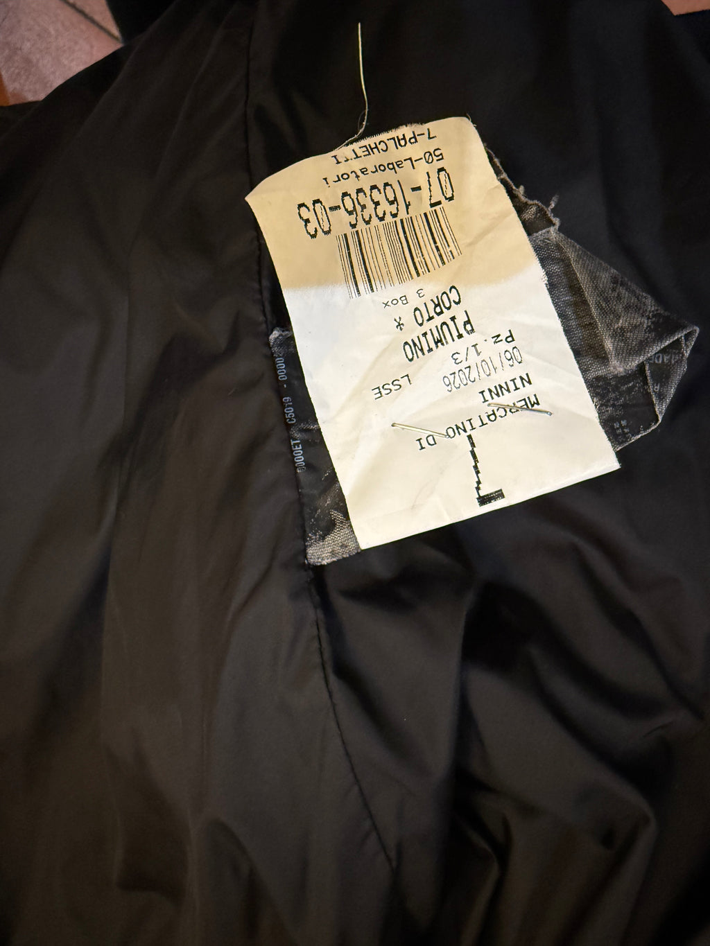 Prada Uomo Piumino in Nylon Tecnico  Lucido Nero Vintage