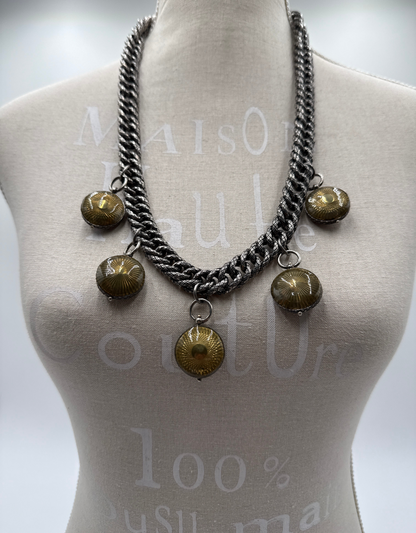 Bottega Veneta Collana intrecciato in Argento Ossidato con Medaglioni