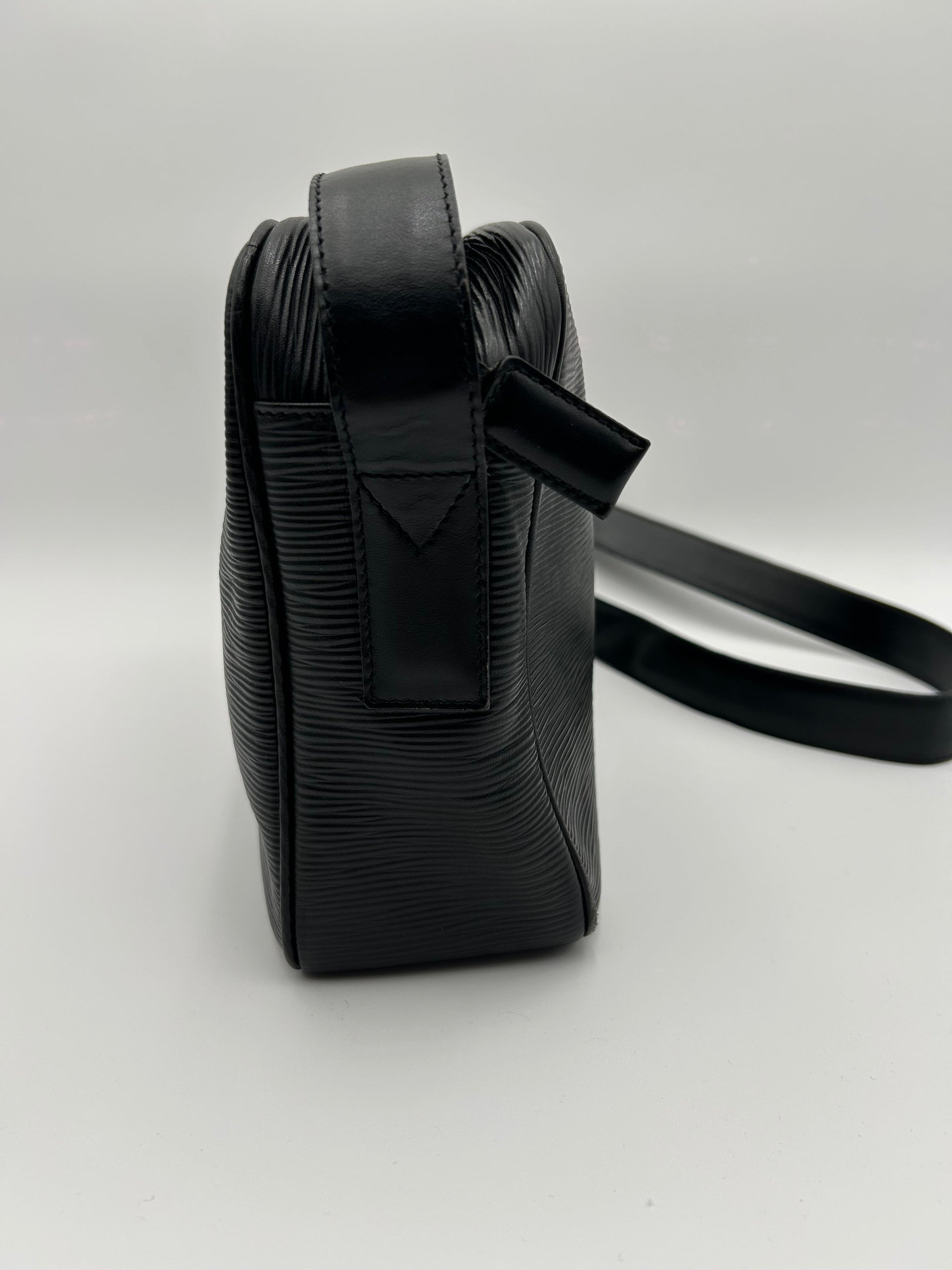 Fendi Borsa a Tracolla Epi in Pelle Nera Fendi