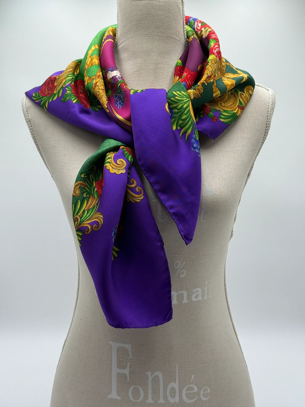 Foulard Atelier Versace in Seta 1993 La Belle Jardinière Viola e Verde - Mercatino di Ninni