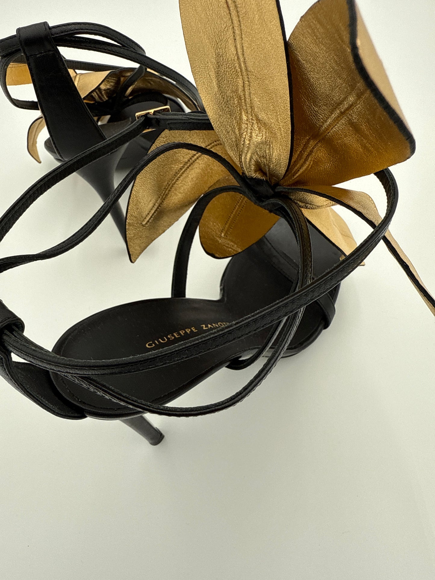 Giuseppe Zanetti Sandali Fiore oro Giuseppe Zanotti