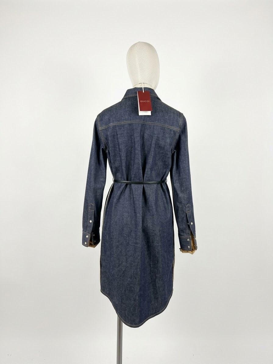 Gucci Abito Chemisier con Cintura e Banda Logo in Denim Blu Navy - Mercatino di Ninni
