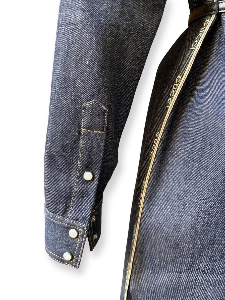 Gucci Abito Chemisier con Cintura e Banda Logo in Denim Blu Navy - Mercatino di Ninni