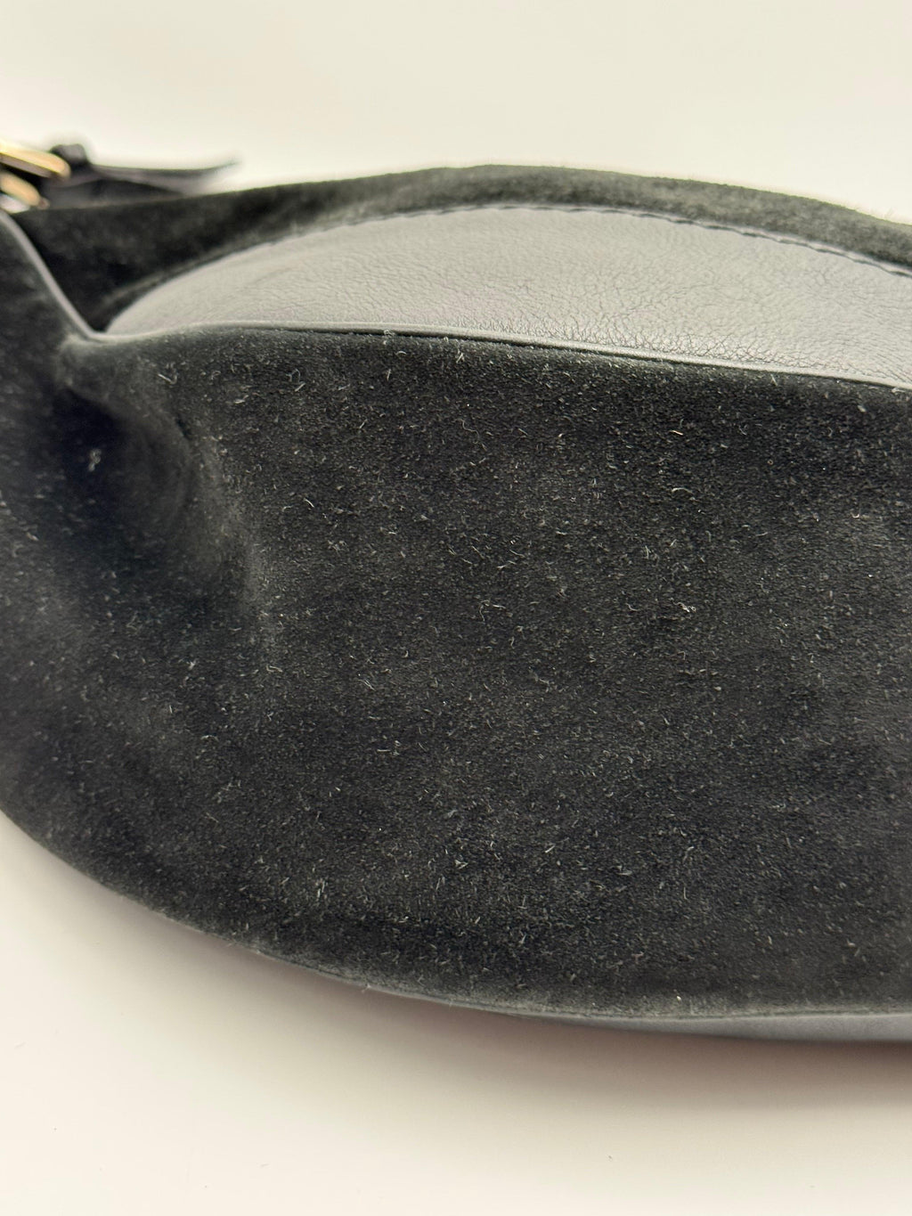 Gucci Borsa Charlotte Hobo Frida Giannini in Pelle Scamosciata Nera - Mercatino di Ninni