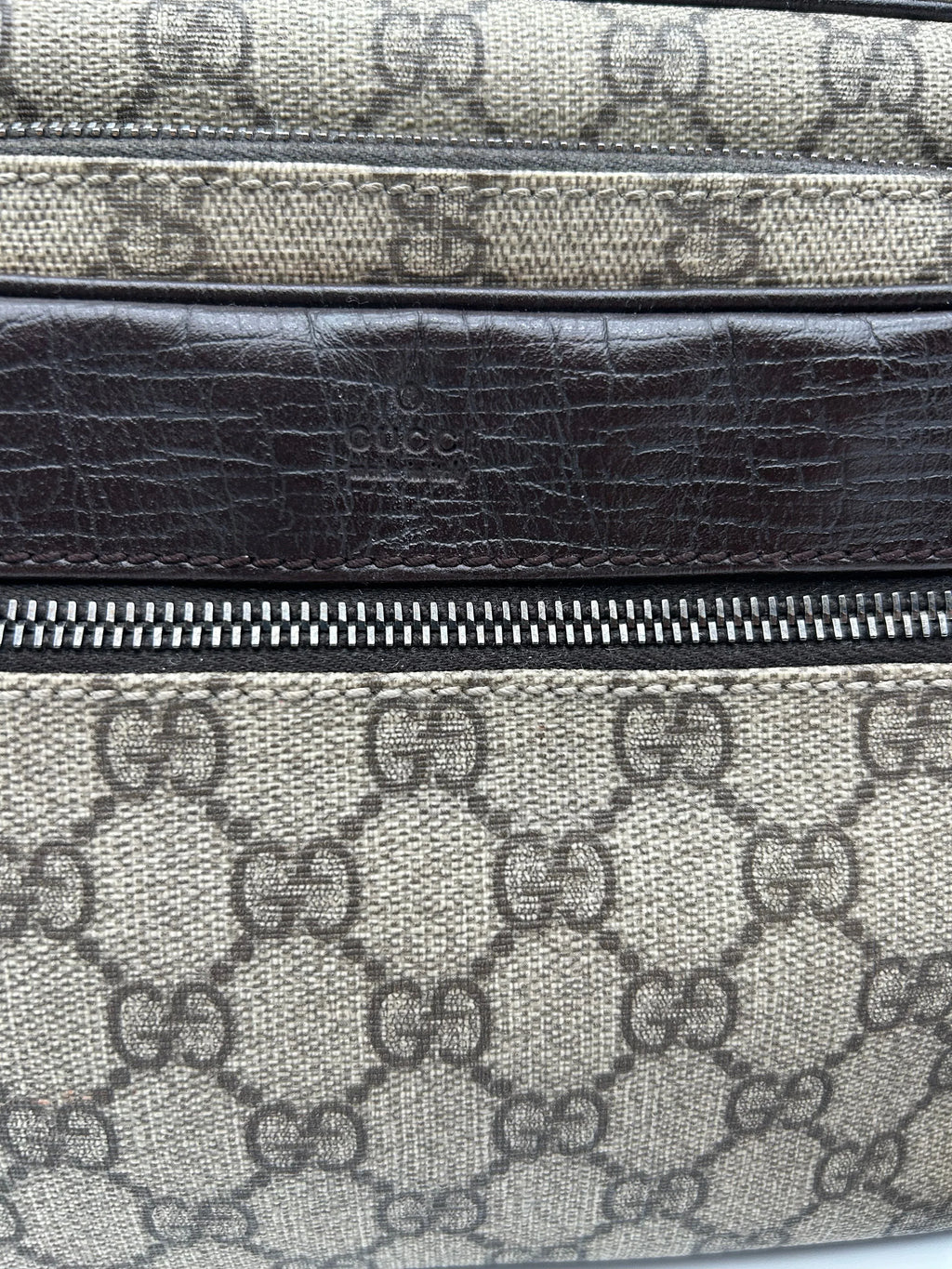 Gucci Borsa GG Vintage a Tracolla Marrone - Mercatino di Ninni