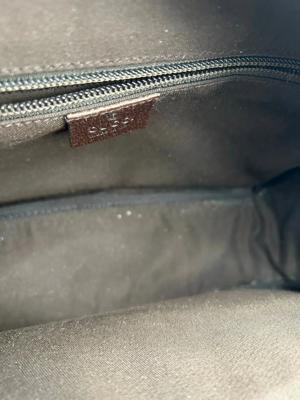 Gucci Borsa GG Vintage a Tracolla Marrone - Mercatino di Ninni