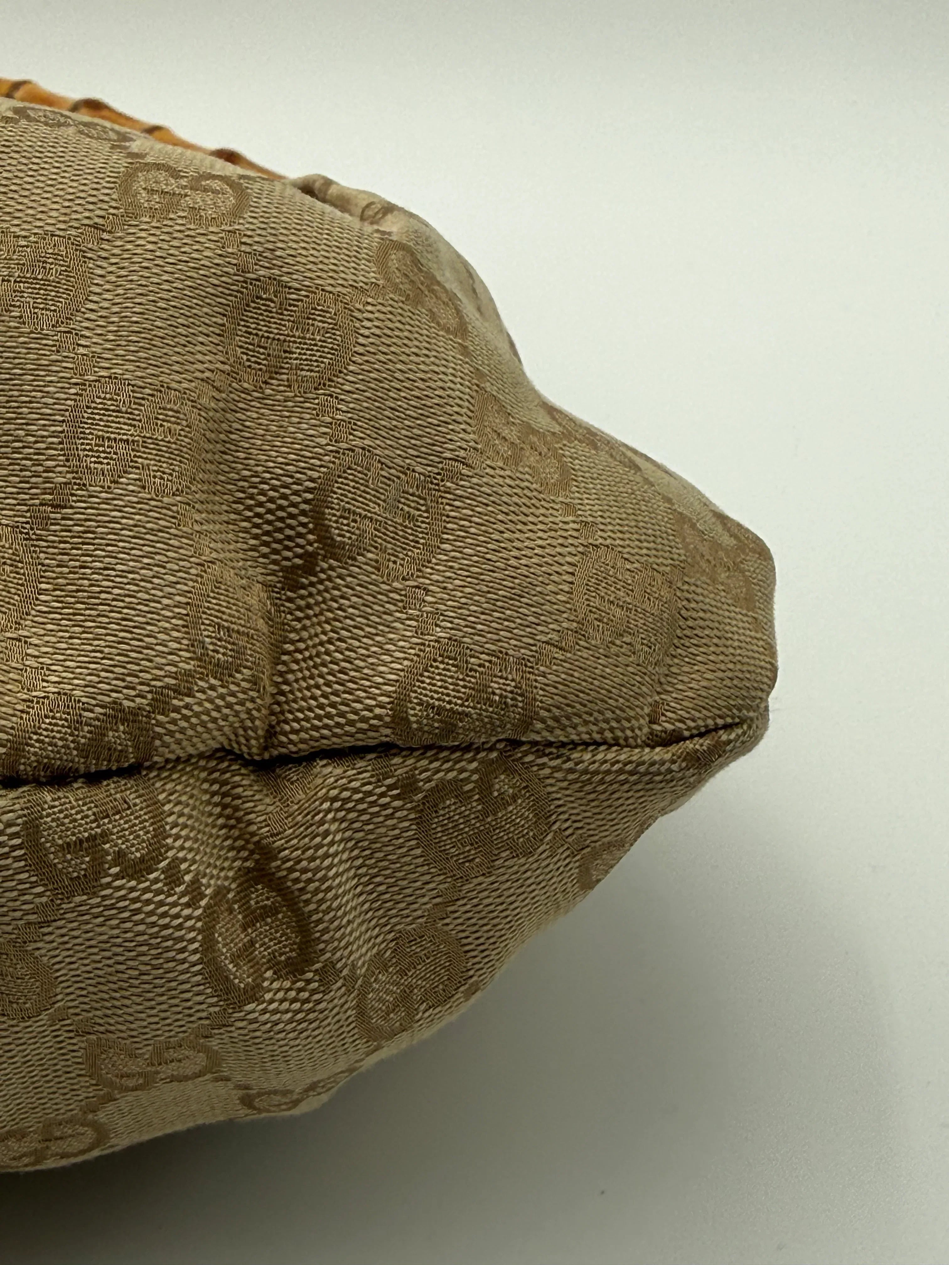 Gucci Borsa Hobo Bamboo GG Monogram in Tela Beige - Mercatino di Ninni