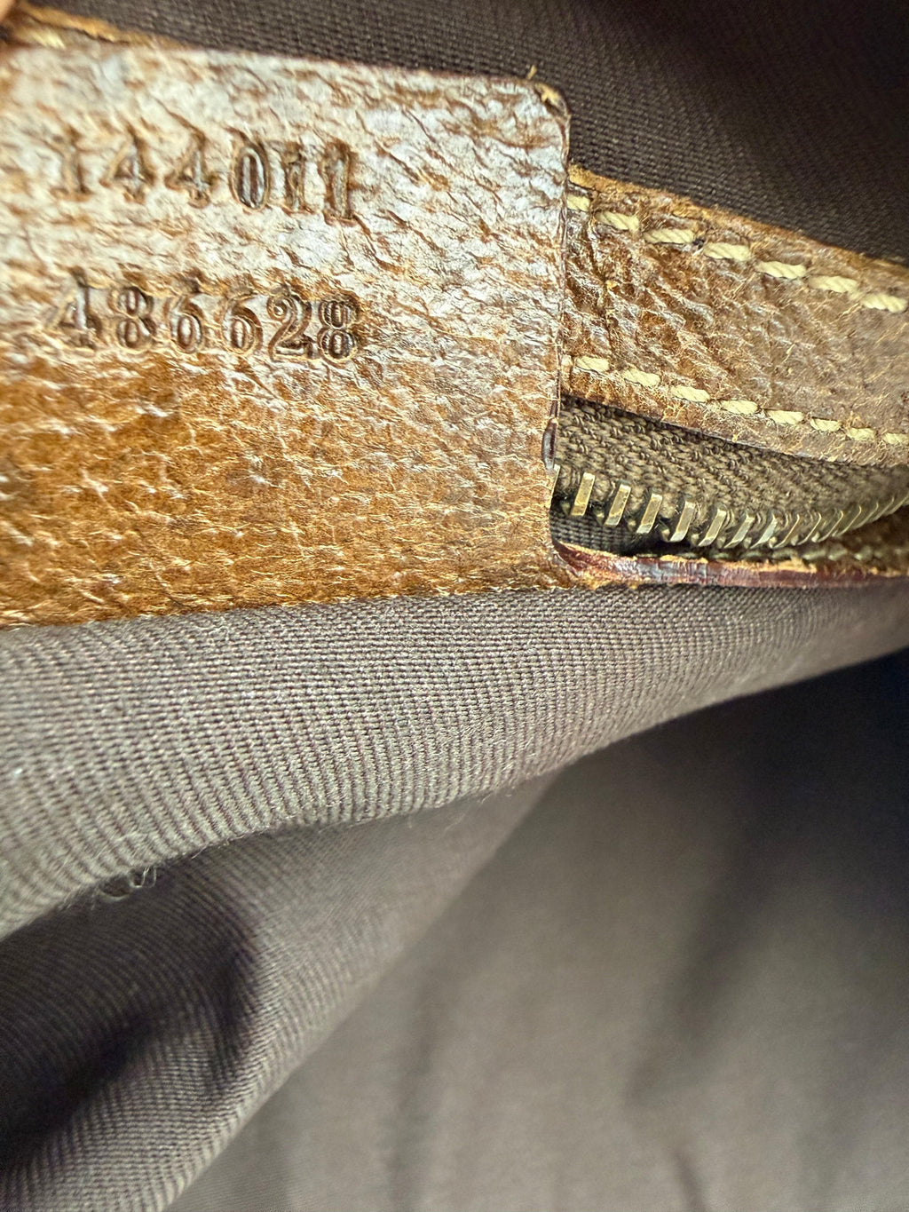 Gucci Borsa Pelham Vintage in Tela GG Monogram Marrone - Mercatino di Ninni