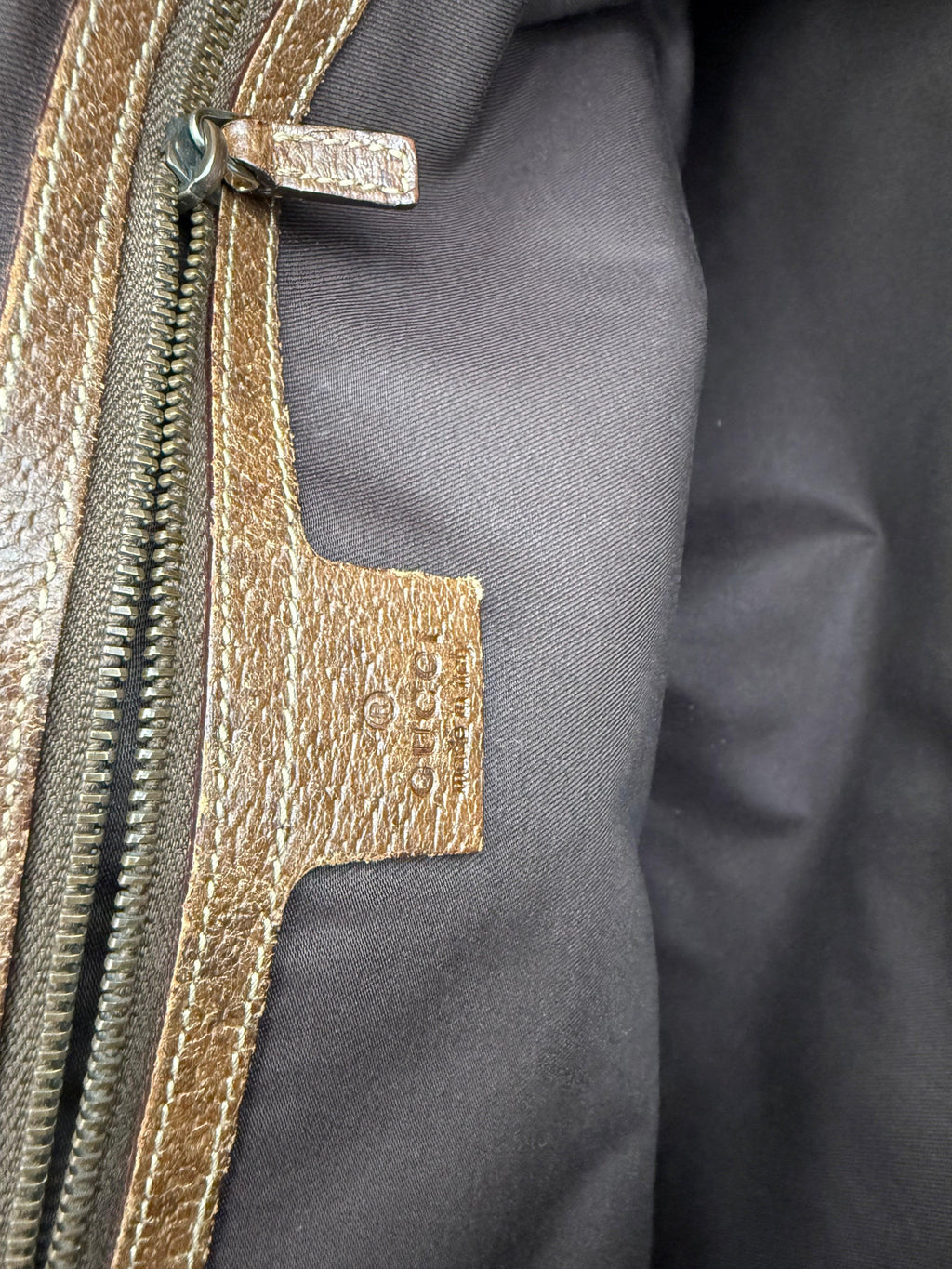 Gucci Borsa Pelham Vintage in Tela GG Monogram Marrone - Mercatino di Ninni