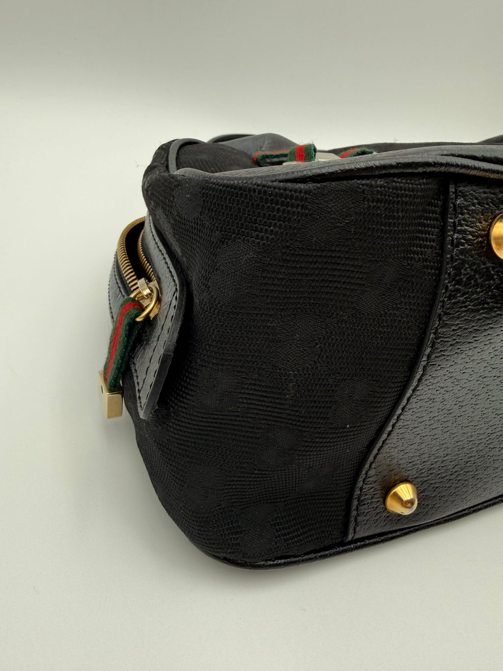 Gucci Borsa Princy Boston in Tela GG Monogramma con Finiture in Pelle Nera - Mercatino di Ninni