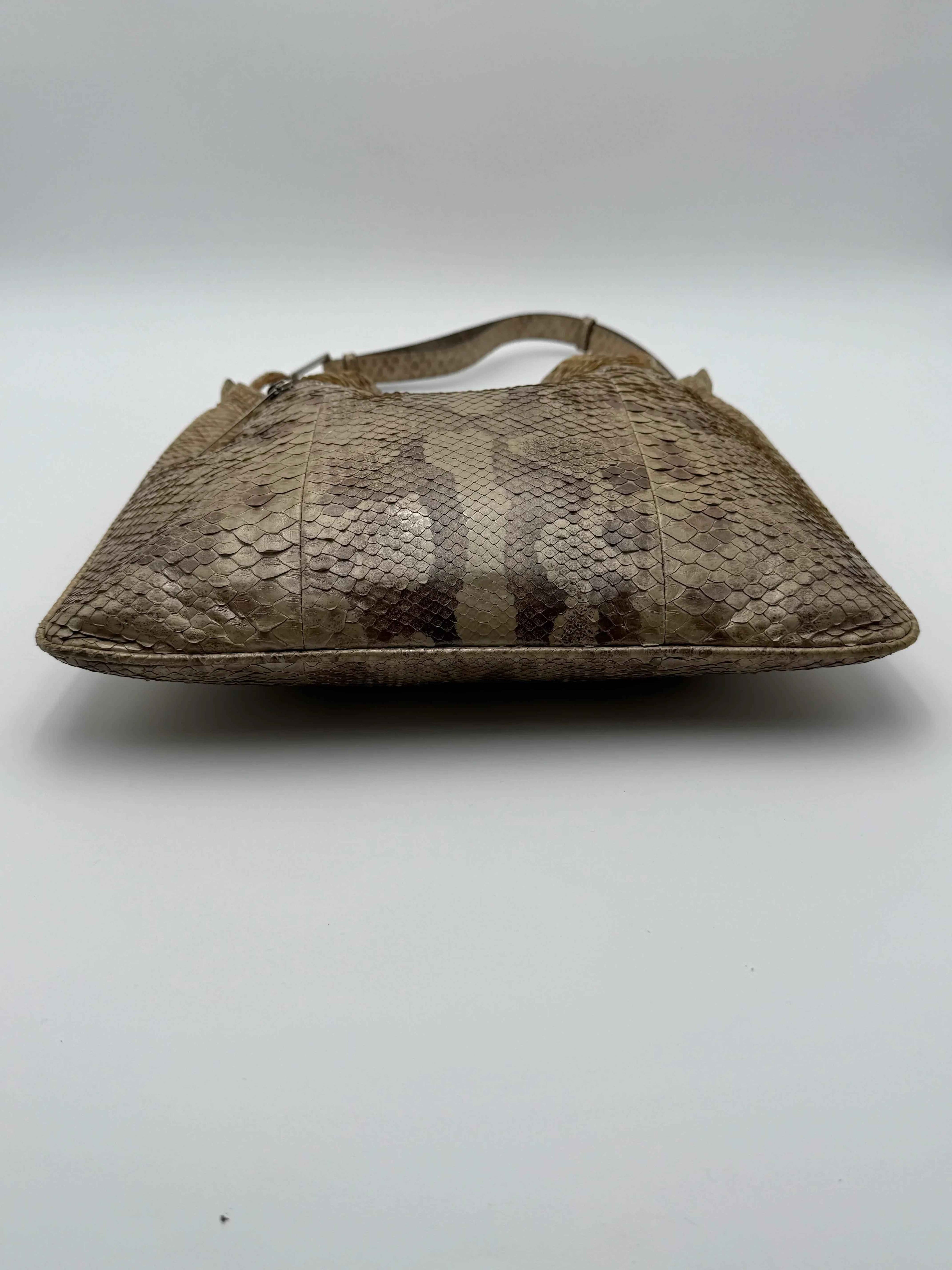 Gucci Borsa Vintage Tom Ford a Secchiello in Pelle di Pitone Beige