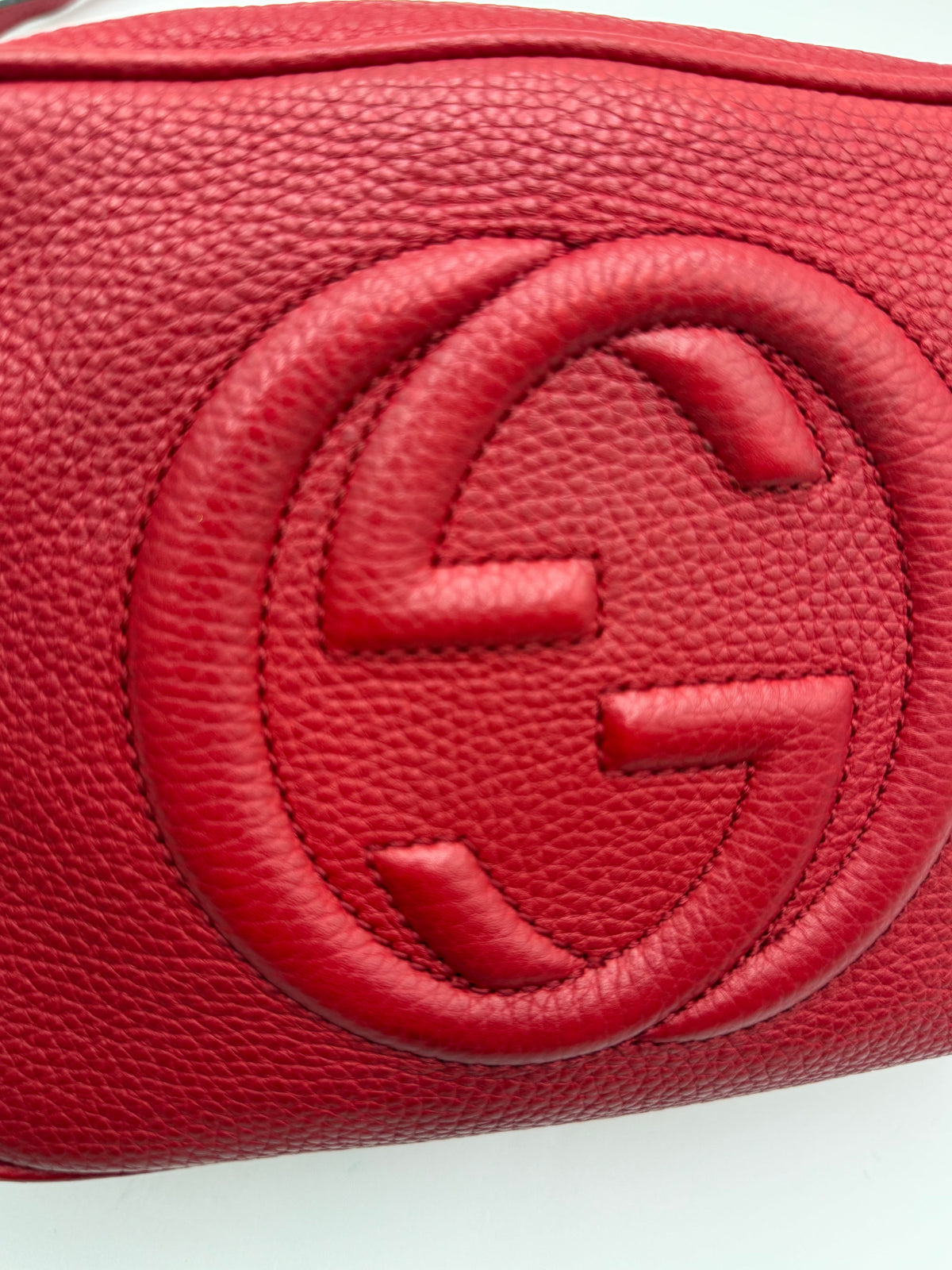 Gucci Borsa a Tracolla Soho Disco in Pelle Martellata Rossa - Mercatino di Ninni