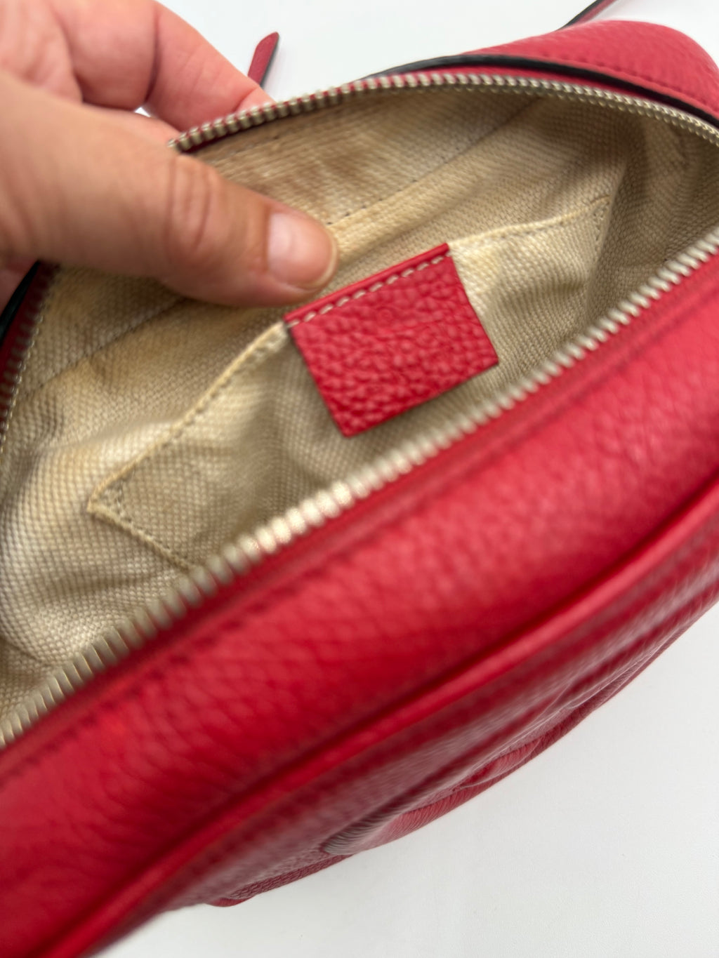 Gucci Borsa a Tracolla Soho Disco in Pelle Martellata Rossa - Mercatino di Ninni