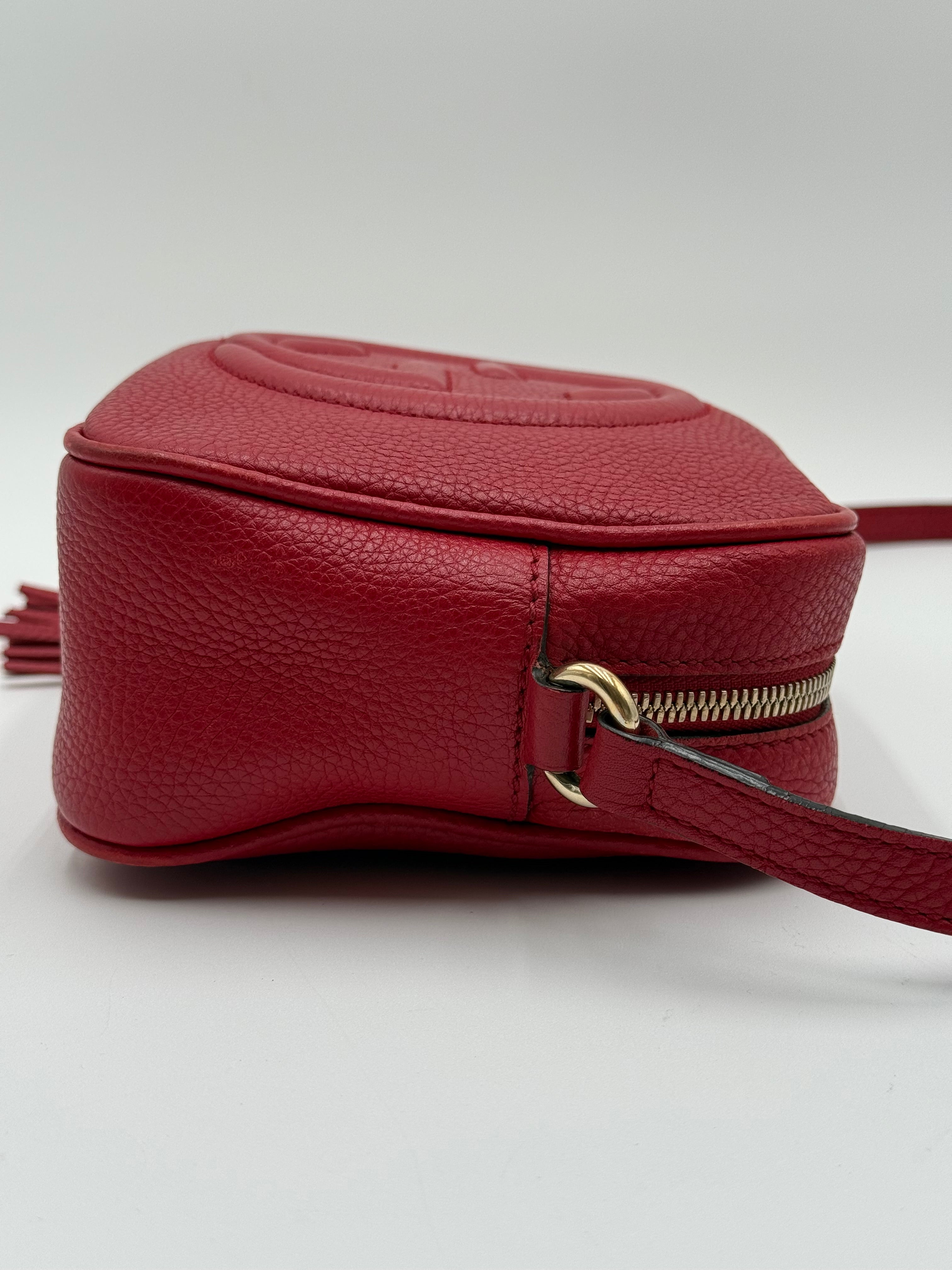 Gucci Borsa a Tracolla Soho Disco in Pelle Martellata Rossa - Mercatino di Ninni