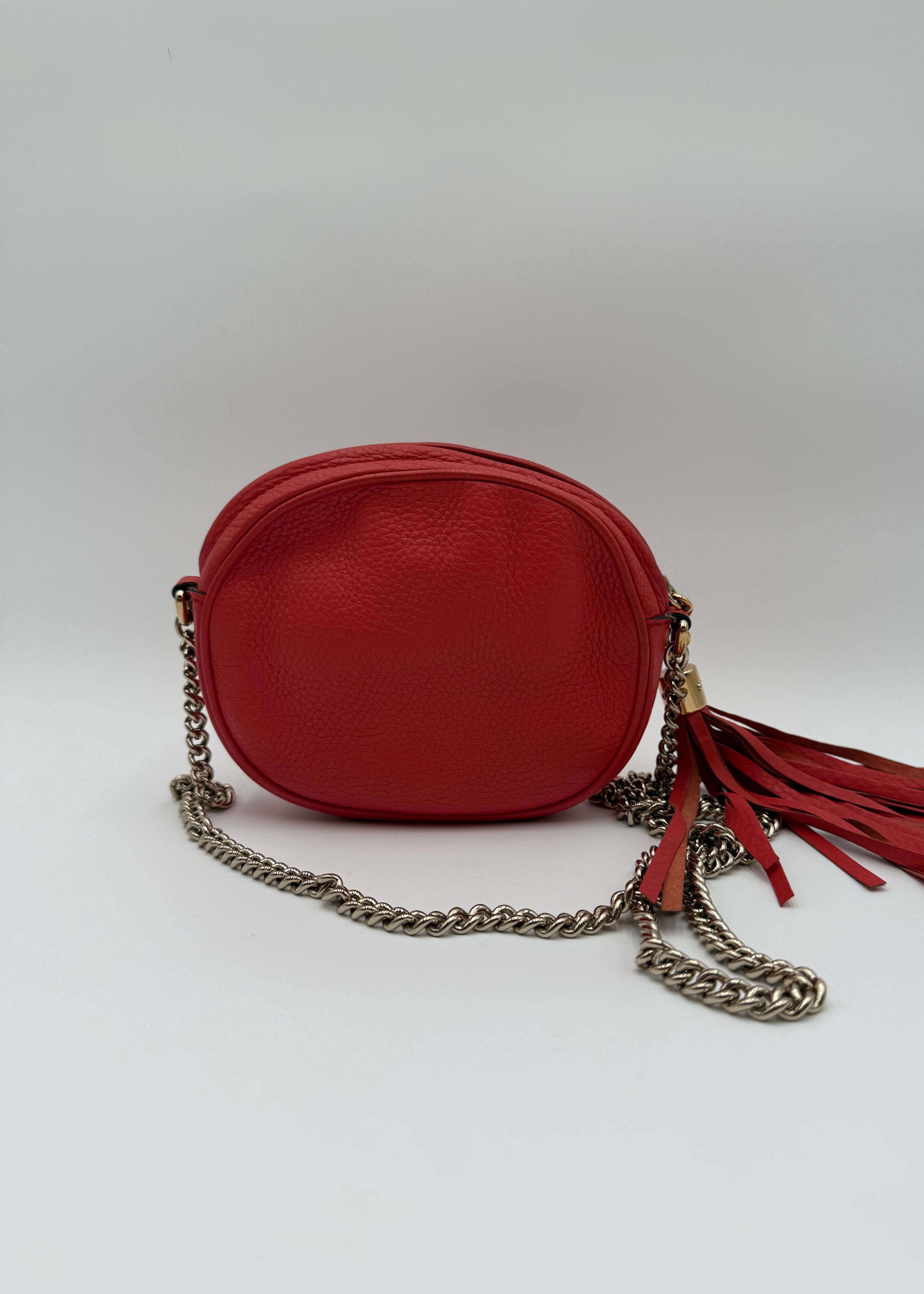 Gucci Borsa a Tracolla Soho Mini Chain Limited Edition in Pelle Martellata Corallo - Mercatino di Ninni