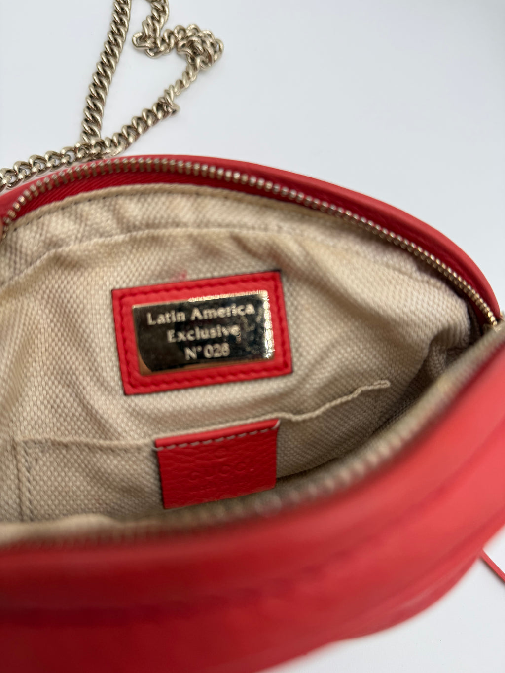 Gucci Borsa a Tracolla Soho Mini Chain Limited Edition in Pelle Martellata Corallo - Mercatino di Ninni