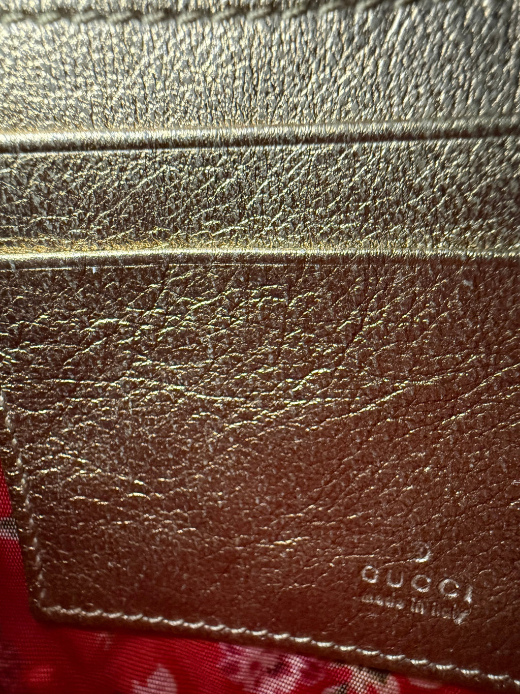 Gucci Borsa a Tracolla in Pelle Laminata e Trapuntata Mini Cruise 2019 Rossa - Mercatino di Ninni