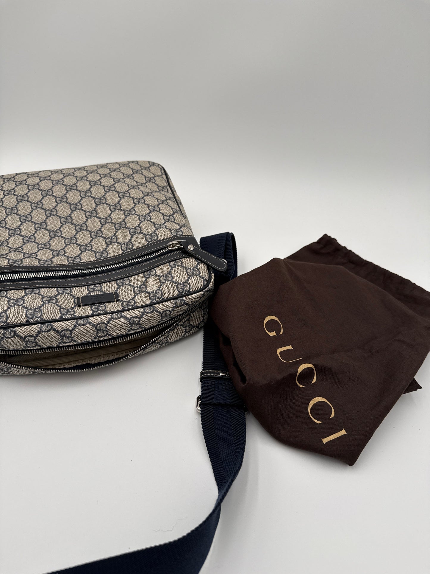 Gucci Borsello GG Supreme Uomo Gucci