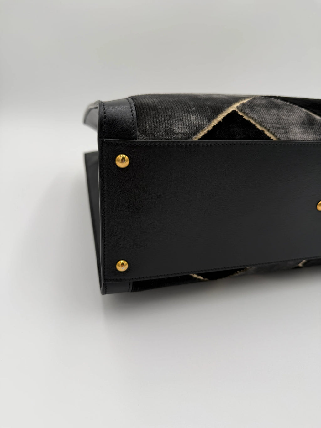 Gucci Diana in Velluto e Pelle a Rombi Nero e Grigio - Mercatino di Ninni