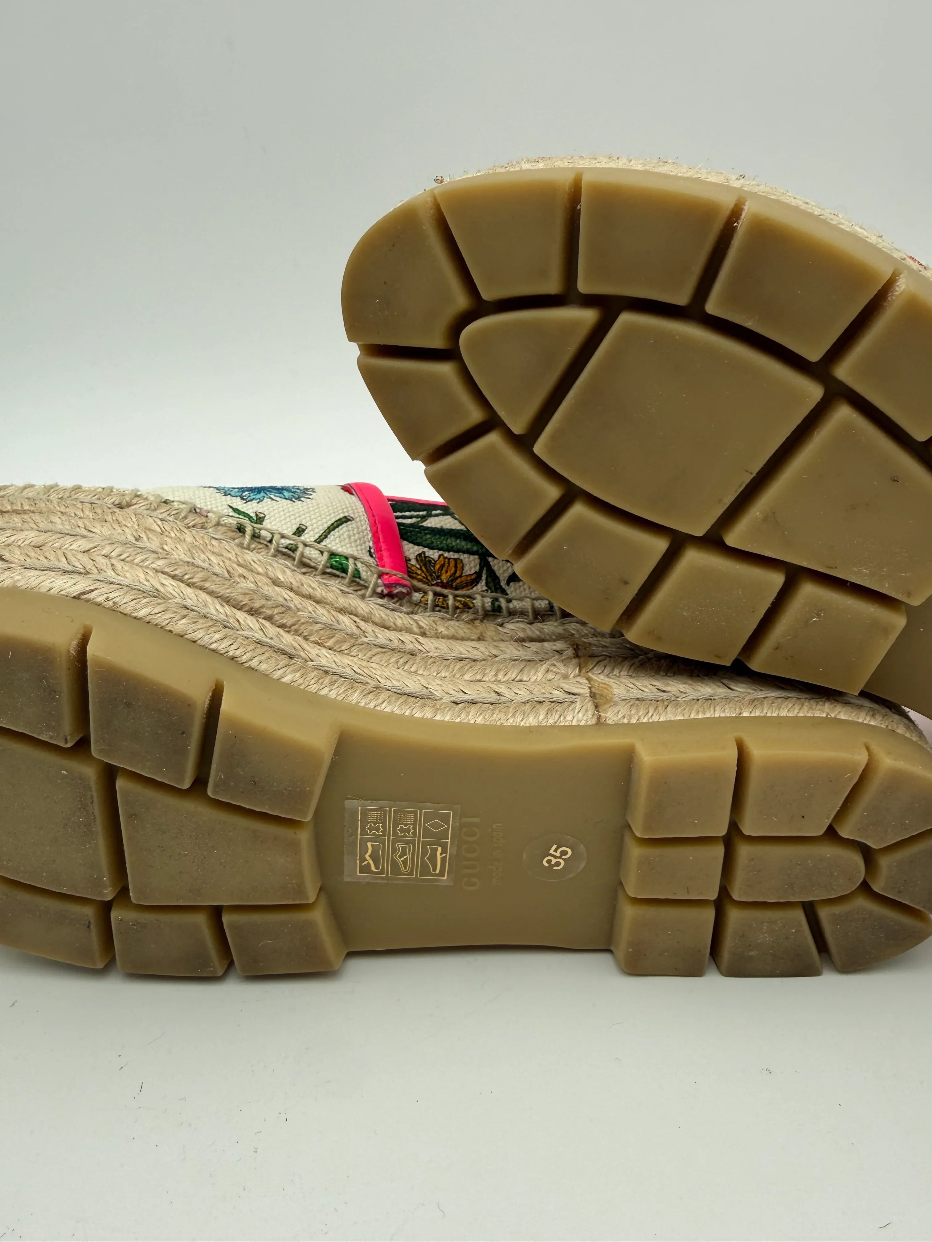 B0110281-3A7A-489D-A05C-CC7CF0082771 - Mercatino di Ninni