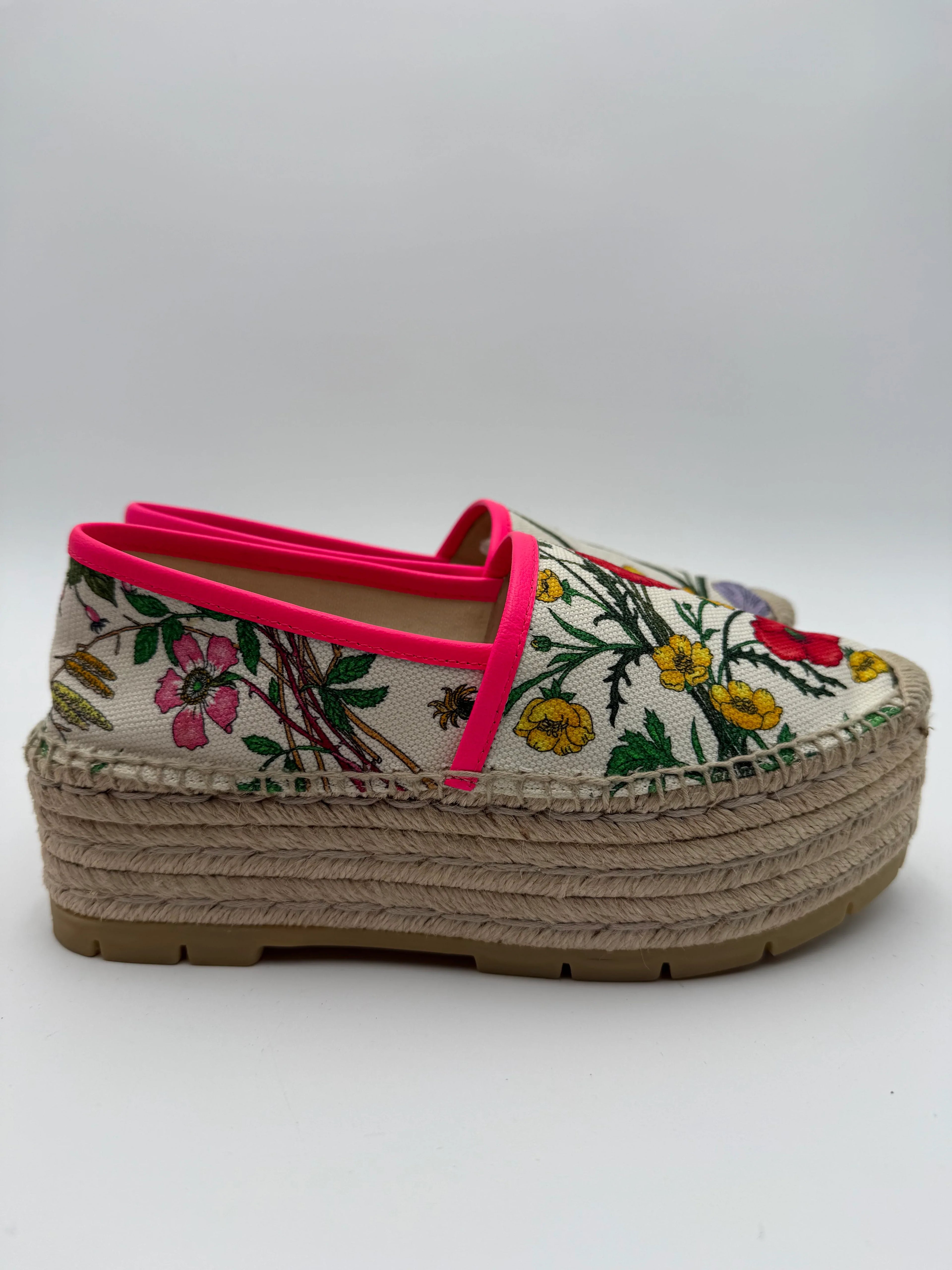 19D80DE9-60B9-4C39-92D5-03D2288DA95B - Mercatino di Ninni